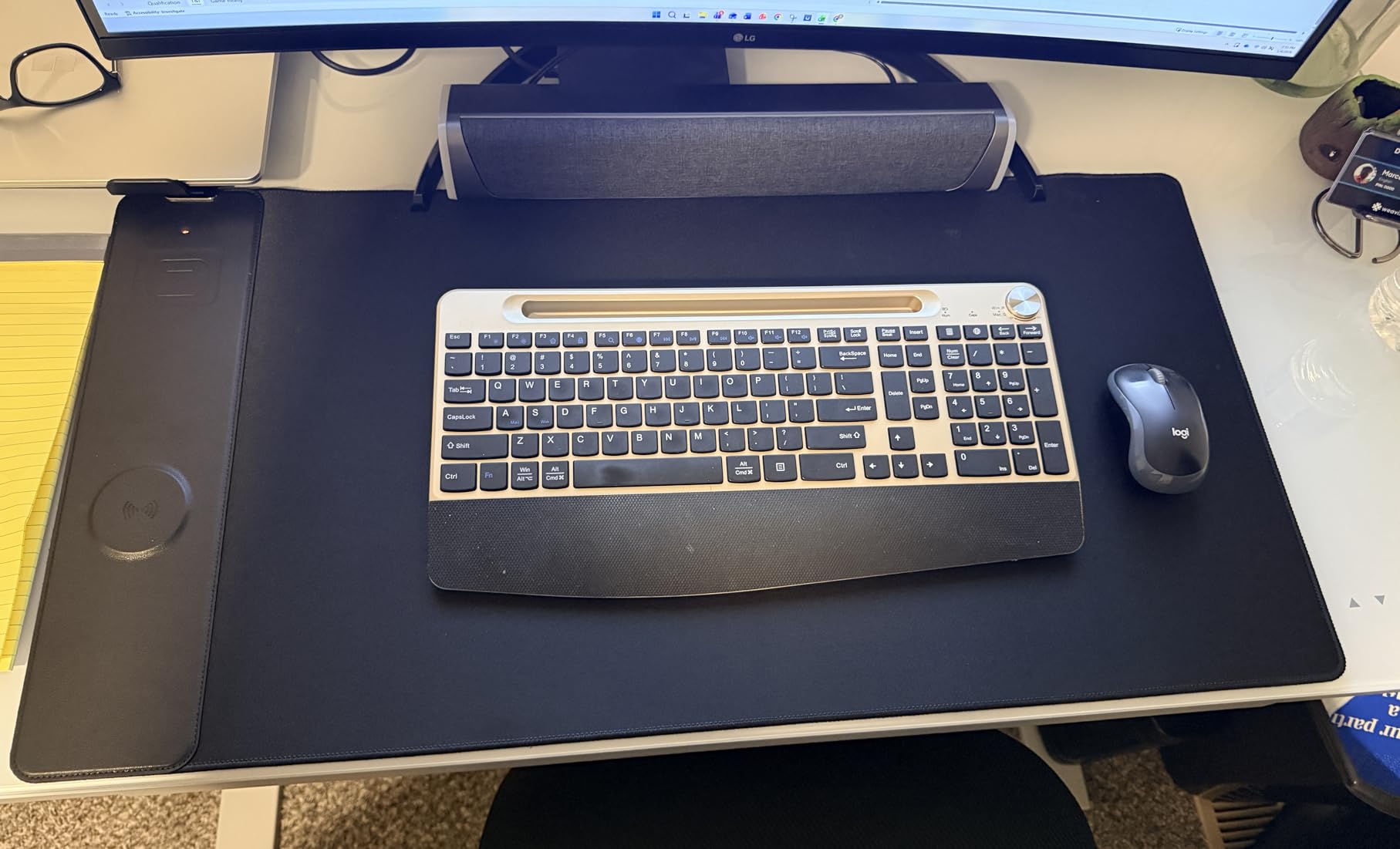 TopMade Wireless Charging Mouse Pad, Waterproof Gaming Mousepad with Ultra-Smooth Surface, Non-Slip Base, 31.5