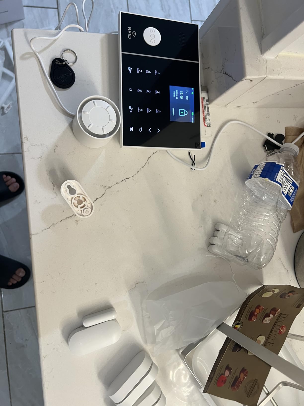 YBJ Alarm System for Home Security, 16-Piece Kit - Home Security System, Expandable, Easy Setup, Mobile App Control, 24/7 Professional Monitoring, Alexa and Google Assistant Compatible customer photo 2