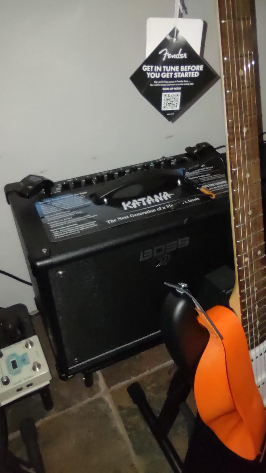 BOSS Katana-50 Gen 3 Guitar Amplifier | Compact 50-Watt Combo Amp | Custom 12-Inch Speaker | Evolved Tube Logic Sound | 12 Amp Characters | Onboard BOSS Effects | Advanced Connectivity & More customer photo 2