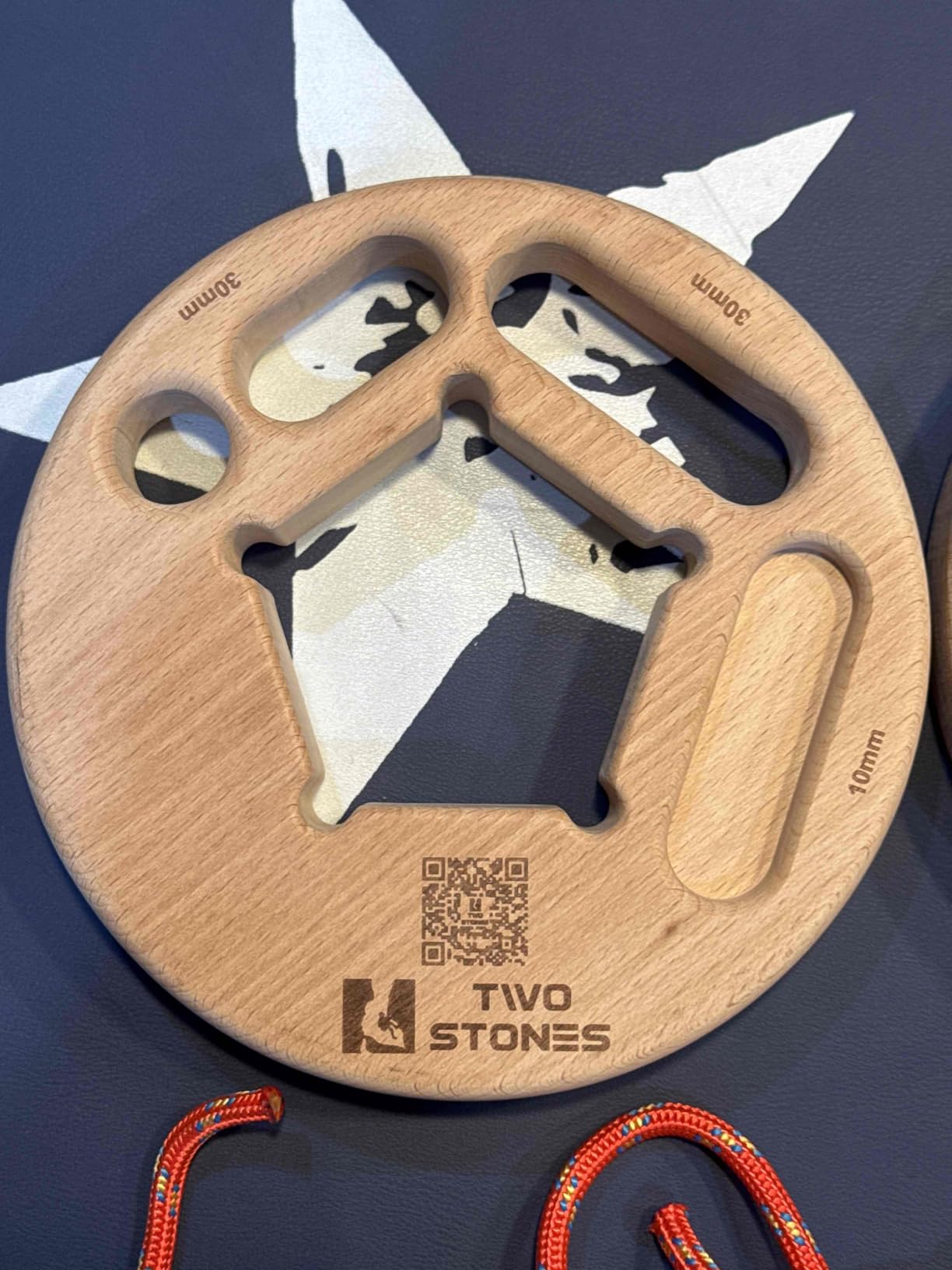 TWO STONES Portable Hangboard Rock Climbing, Pull Up Rings as Portable Rock Climbing Training Board with Pockets and Edges for Rock Climbers customer photo 2