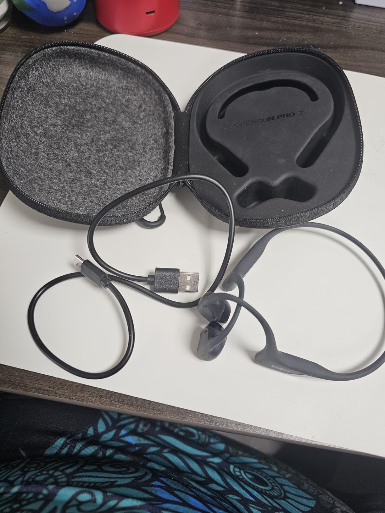 SHOKZ New OpenRun Pro 2- Bone Conduction Headphones, Open-Ear Bluetooth Wireless Sport Earphones for Running, Workouts - Sweat Resistant, Secure Comfortable Fit -Deep Bass, Smart Mic, Reflective Strip customer photo 1