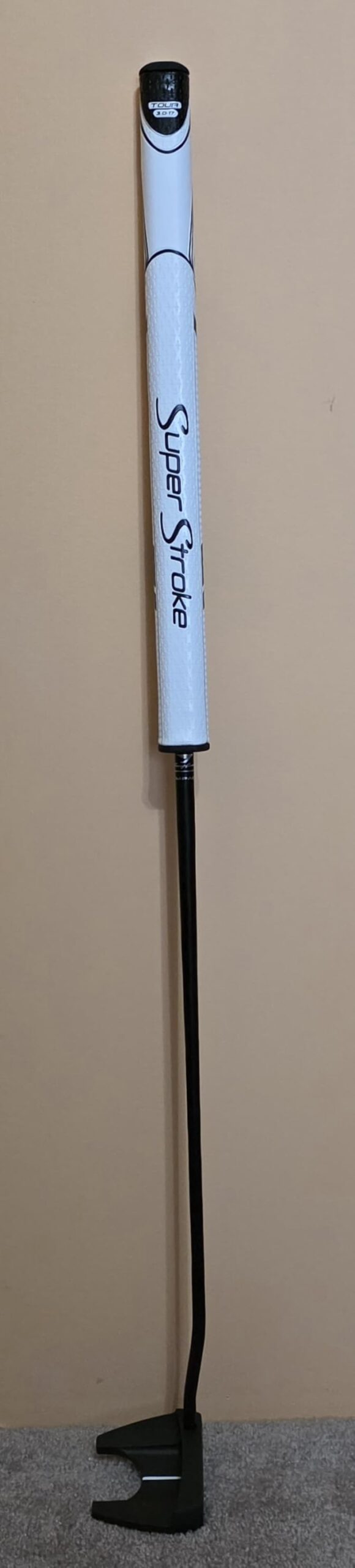 SuperStroke Zenergy Tour Golf Putter Grip with No Taper Enhanced SPYNE Technology, New Multi-Zone Texturing and Tech-Port customer photo 1
