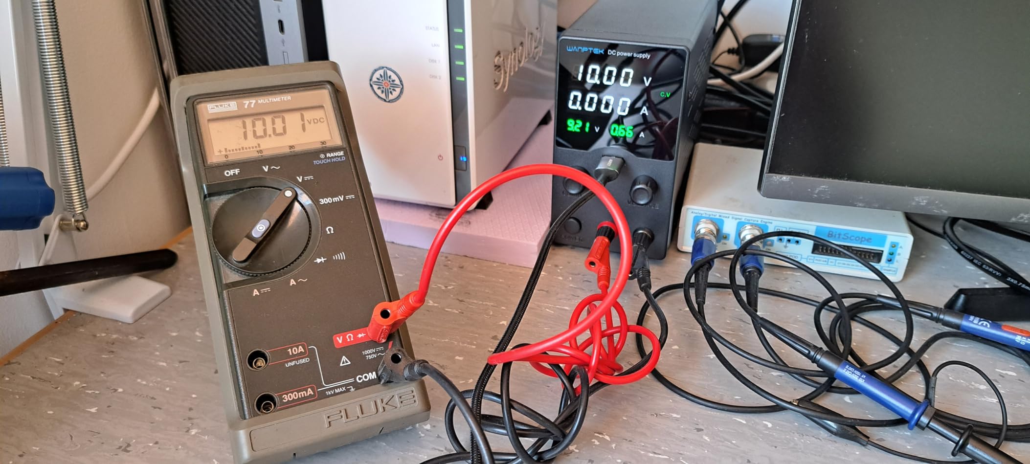 Wanptek DC Power Supply Variable 30V 10A, Bench Power Supply with Encoder Adjustments Knob, USB Fast Charge Port with Output Current Display, 4-Digit LED Display customer photo 1