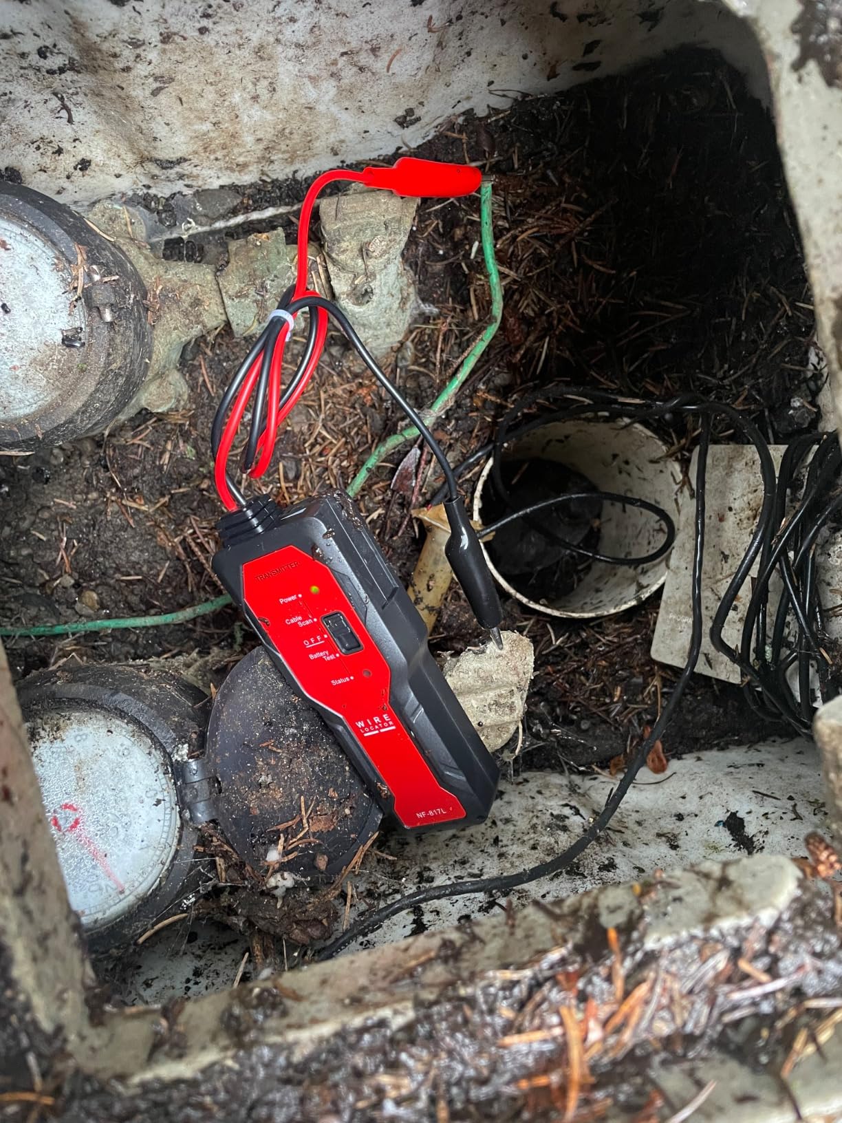 Underground Wire Locator - Rechargeable Cable & Pet Fence Break Detector, 2.6ft Depth, Earphone Support, Model NF-817L customer photo 1