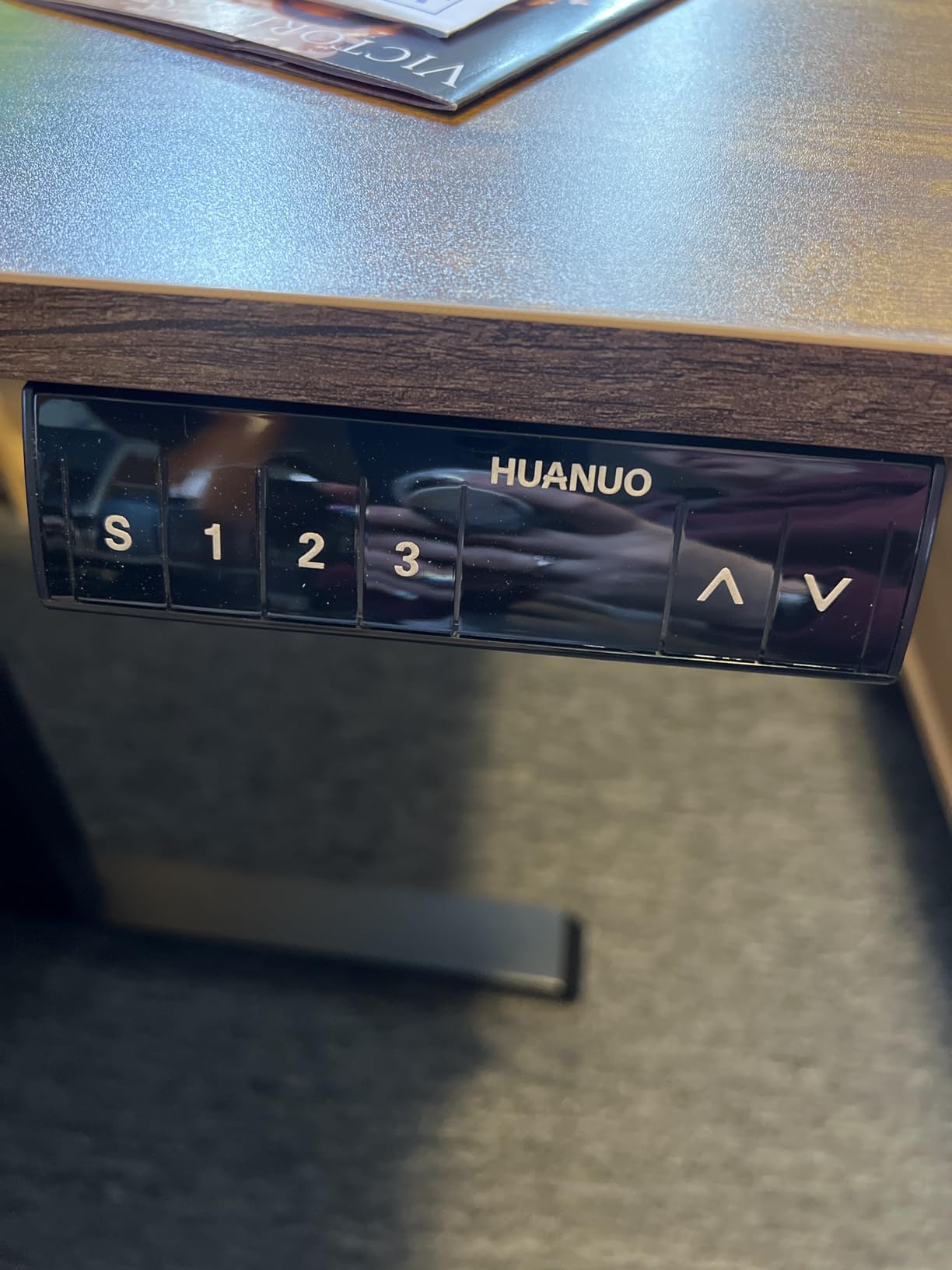 HUANUO Dual Motor L-Shaped Standing Gaming Desk, 71 x 48 inch Corner Standing Desk, Electric Adjustable Gamer Computer Table with Cable Tray & 3 Preset Heights, Raising Table for Home Office, Black customer photo 1