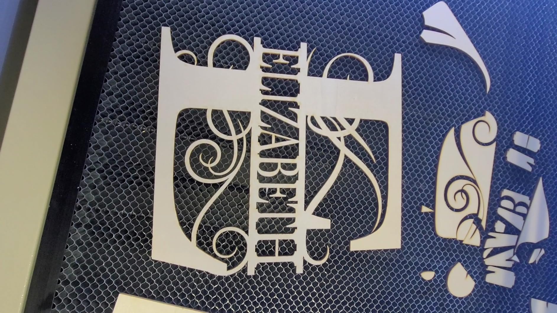 Monport 30W Fiber Laser Engraver with 3D & Deep Engraving, 5.9