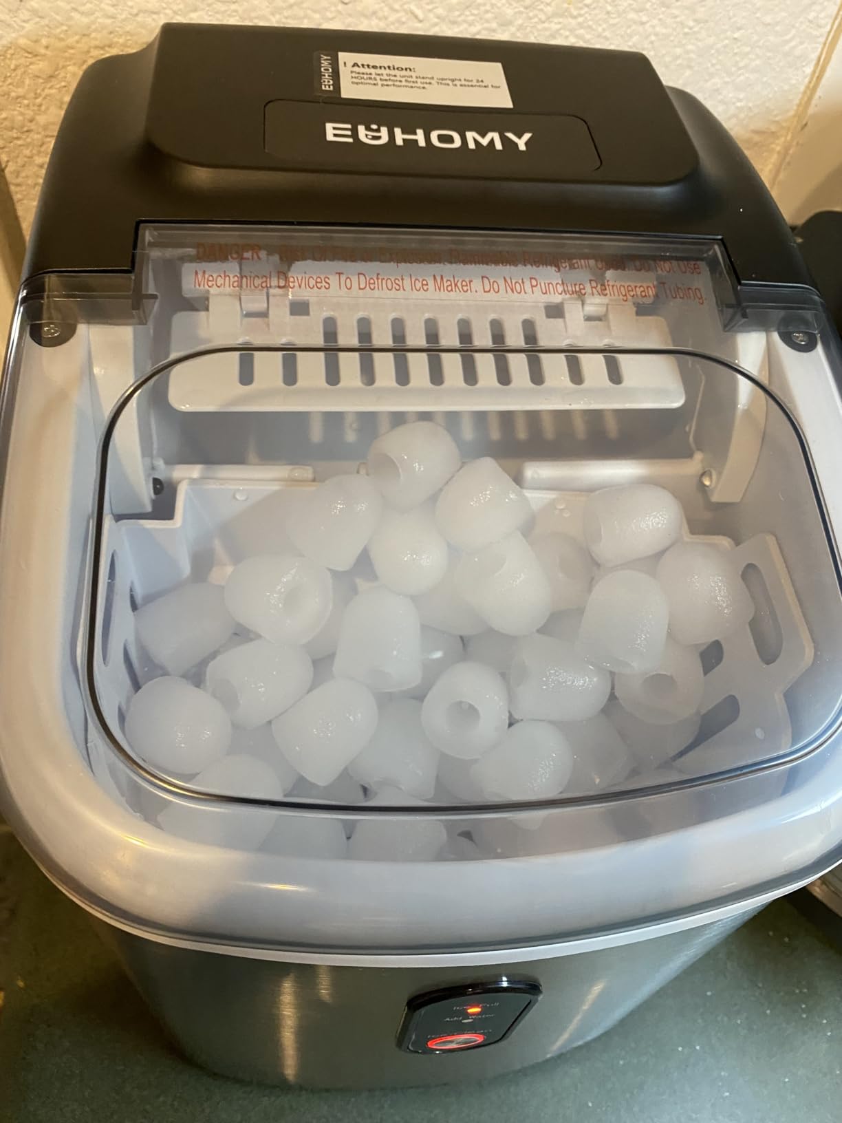 EUHOMY Ice Maker Countertop, Portable Ice Machine with Carry Handle, 26.5lbs Per Day, 9 Cubes in 6 Mins, Auto-Cleaning, with Basket and Scoop, for Home, Kitchen, Camping, RV (Silver) customer photo 2