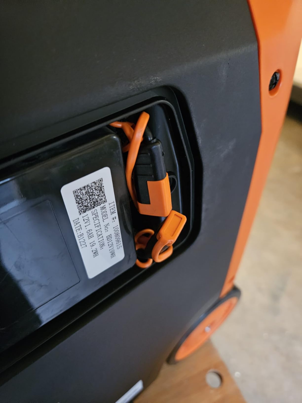 WEN Quiet and Lightweight 4800-Watt Dual Fuel RV-Ready Electric Start Portable Inverter Generator with Fuel Shut Off and CO Watchdog (DF480iX) customer photo 1