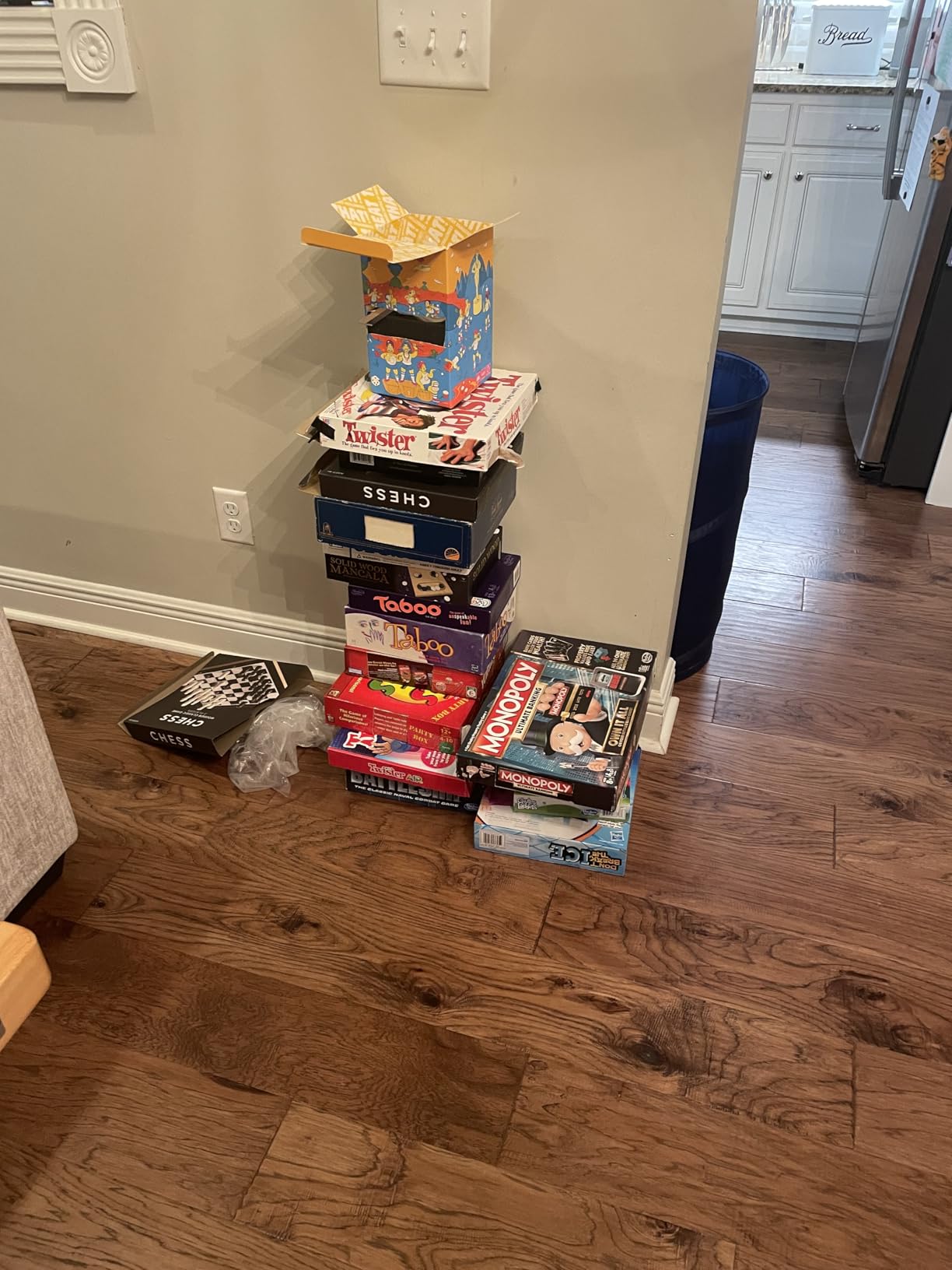 Board Game Organizer with 12pcs Zipper Bags and Writable Stickers, Storage with Lid for Office Supplies, Puzzles, Video Game, Craft Products customer photo 2