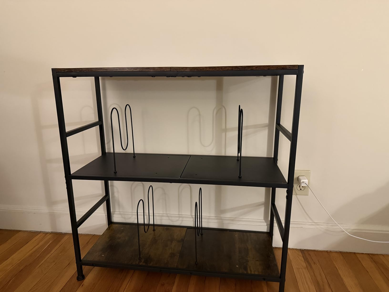 3-Tier Vinyl Record Storage: Vintage Player Table with Spacious Storage - Up to 450 Records, Turntable Stand with Adjustable Dividers, Extra Top Surface for Audio Equipment, Perfect for Living Room customer photo 2