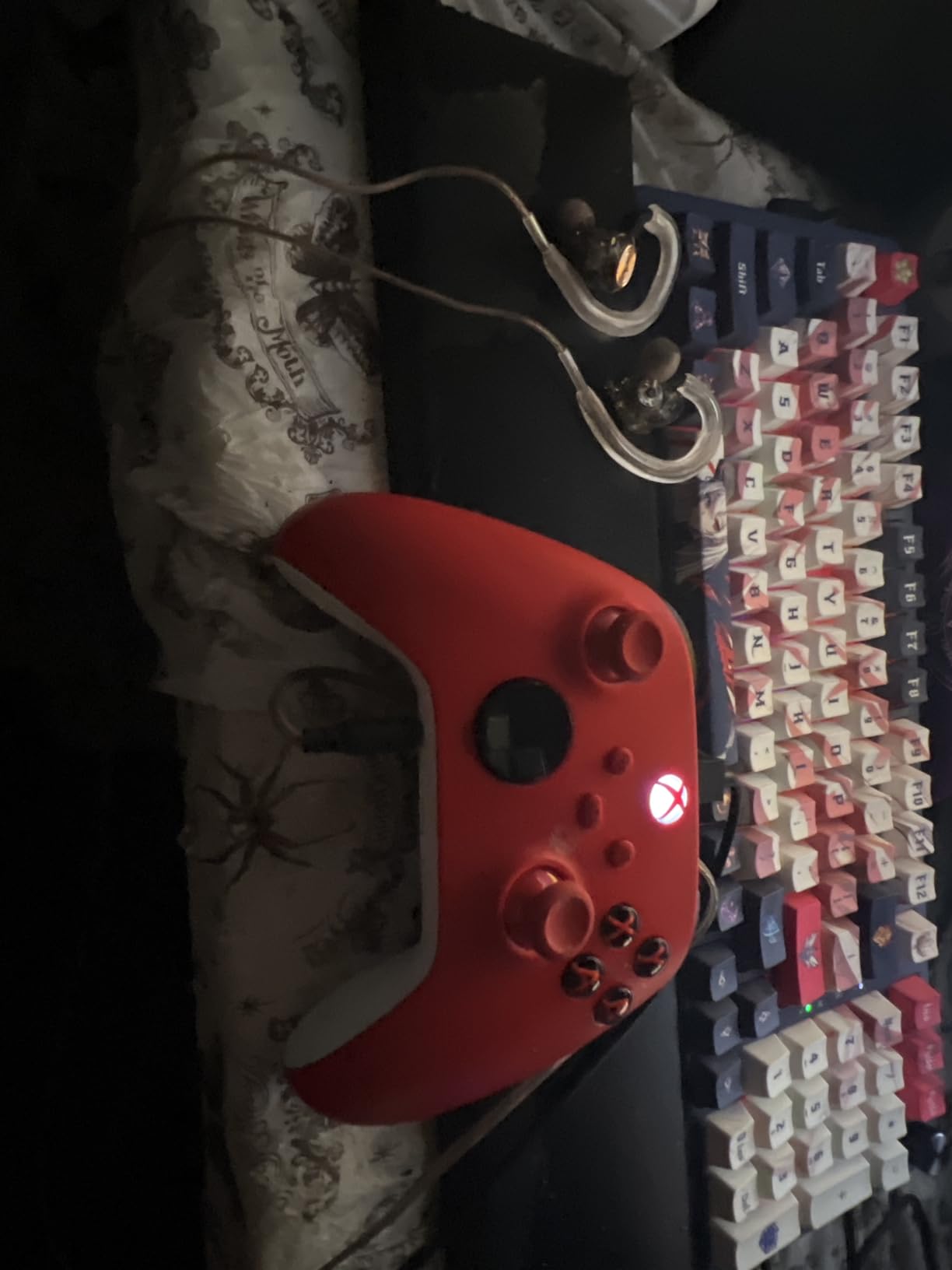 Wired Gaming Earbuds, Ak3file in Ear Monitors, Deep Bass Sound Wired Earbuds, HiFi in Ear Headphones with 1DD 10mm Dynamic Driver, IEM for Music Gaming Video Calling (Black) customer photo 1