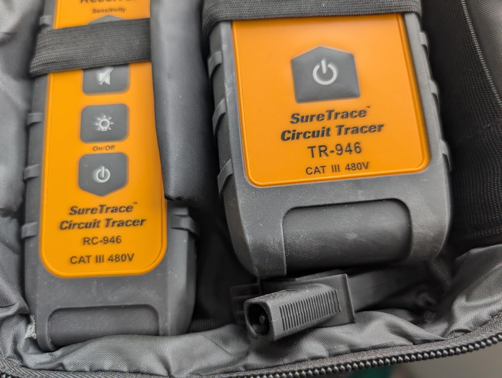 Ideal Electrical SureTrace Digital Circuit Tracer (61-946) 0-480 Volts AC/DC with Backlit Display - Find Breakers, Fuses, Wires, Dead Shorts, and Splice Errors customer photo 2