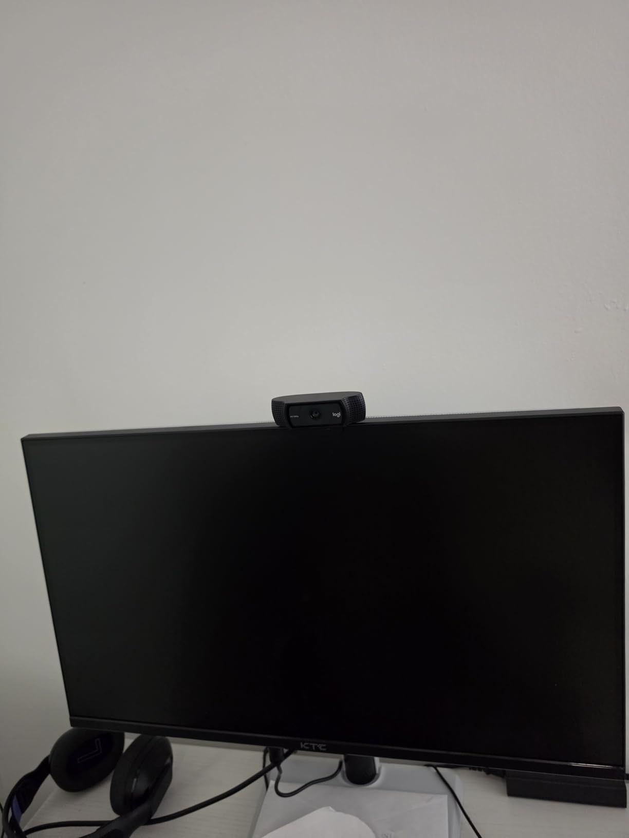 KTC 27 Inch QHD(2560 * 1440) 100Hz Computer Monitor - IPS Panel, Anti-Blue Light Screen, 100% High Color Gamut, 123% sRGB, Support FreeSync and GSync, PC Monitor for Casual Gaming and Working customer photo 1
