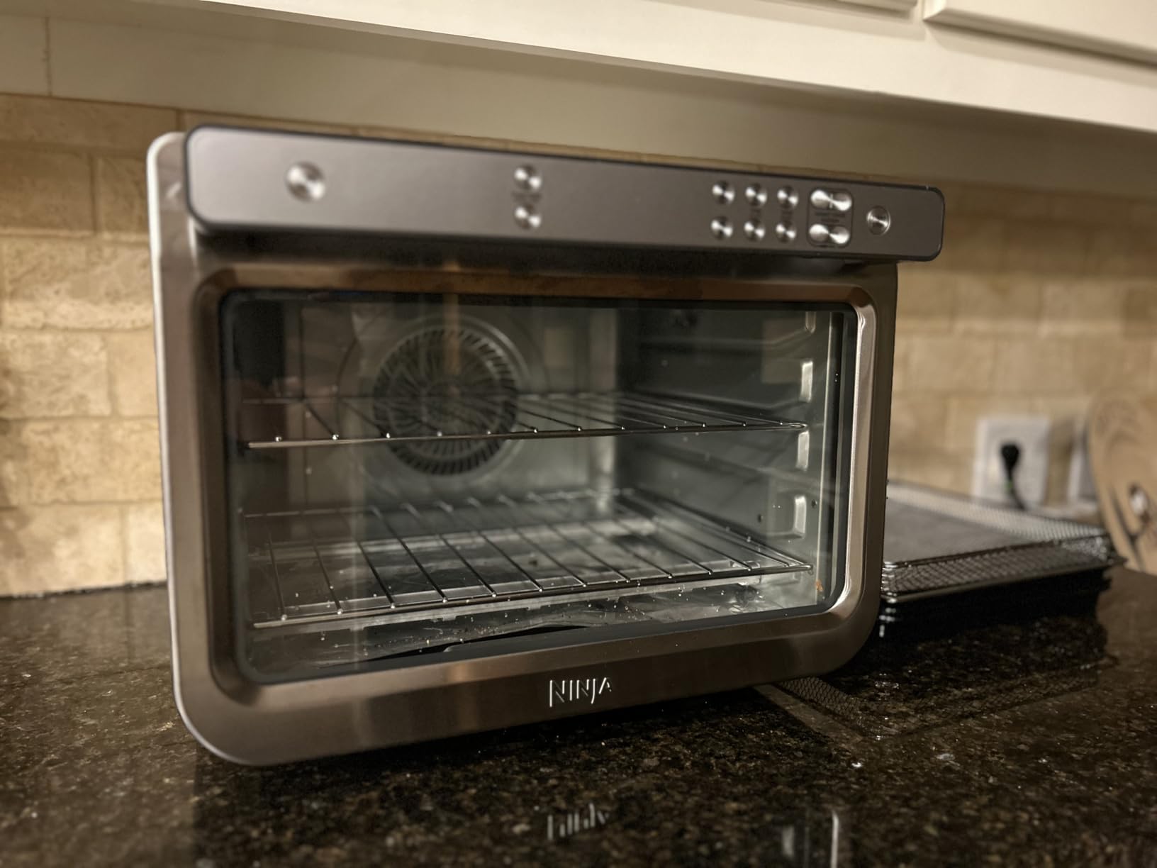 Ninja Prestige Smart XL with Pro Cook System 10-in-1 Air Fry Digital Countertop Convection Toaster Oven with Air Fry, Air Roast, Broil & Bake, Pro Cook Thermometer, 1800 Watts, Stainless Steel, DT551 customer photo 2