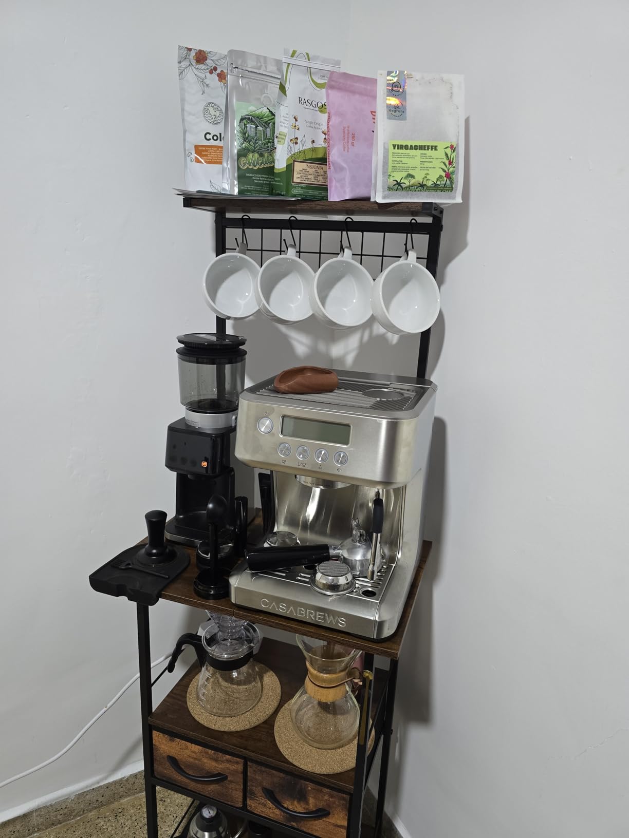 CASABREWS Ultra Espresso Machine with LCD Display, Espresso Maker with Powerful Milk Frother, Customizable Brewing Temperature, Provides Barista-Level Lattes and Cappuccinos customer photo 2