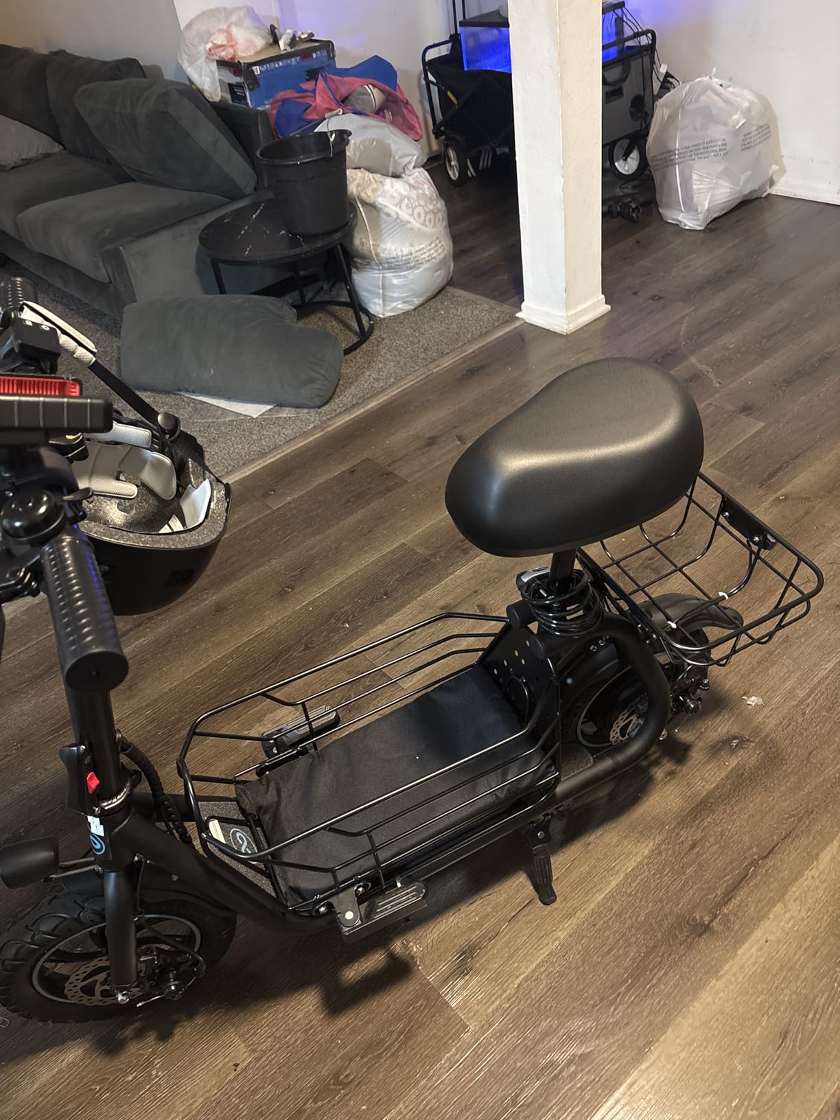 Gyroor Electric Scooter for Adults with Large Pet Basket - Dog-Friendly 550W Motor 19 MPH, 20 Mile Long Range, Foldable Commuter E-Scooter with Comfort Seat for Pets & Groceries customer photo 1