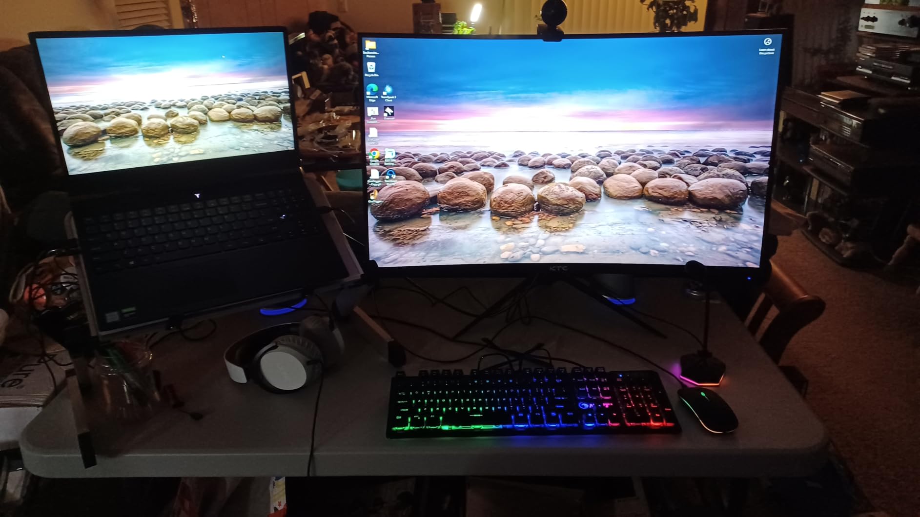 KTC 32 inch 240Hz Curved Gaming Monitor 1500R 1080P 125% sRGB 1ms, Freesync/G-sync HDR10,HDMI/DP/USB Ports VESA,Tilt Adjustable,Xbox PS5 Switch,Black customer photo 2