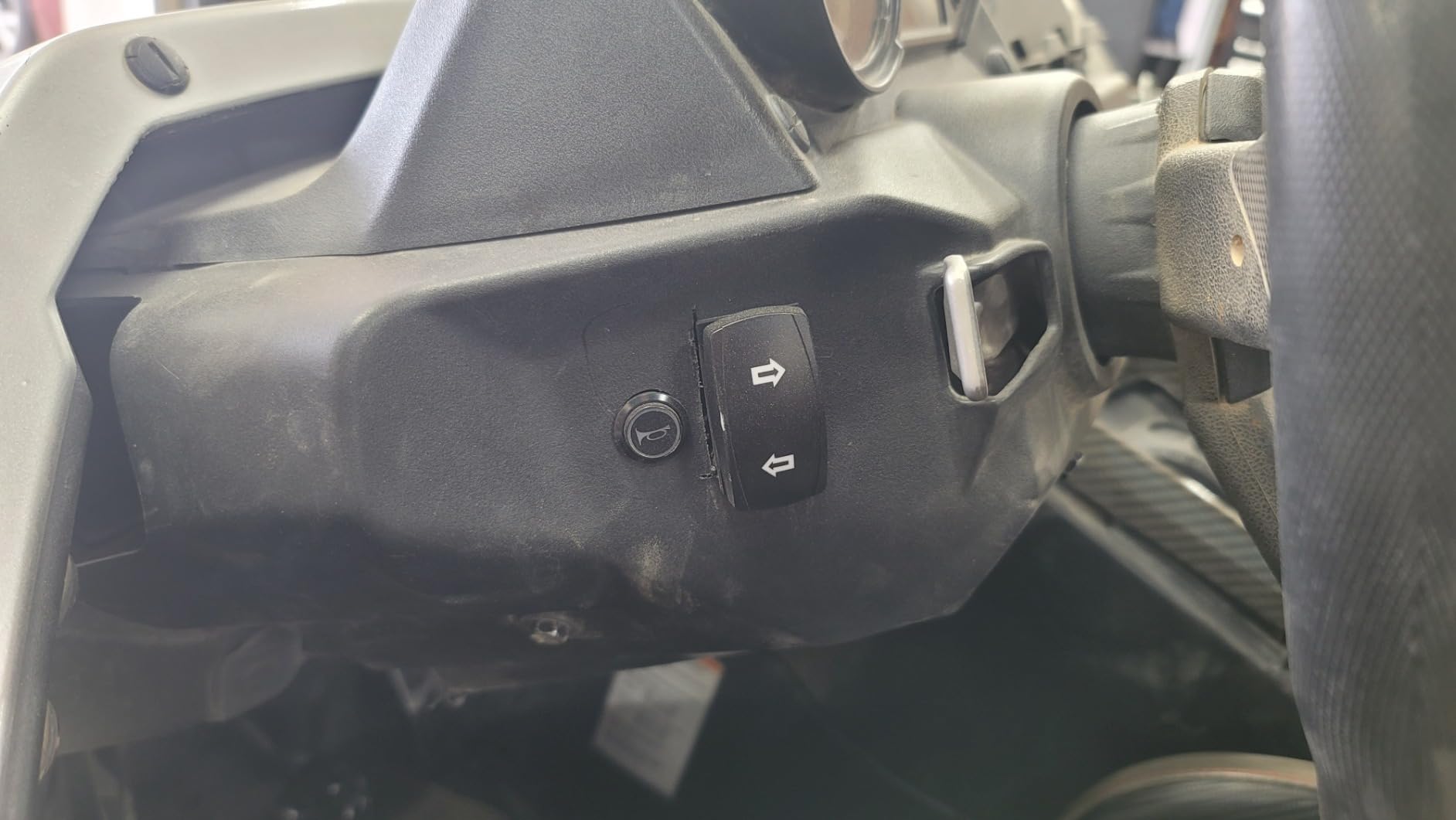 KEMIMOTO UTV Turn Signal Kit, Pre-Wired, Plug and Play UTV ATV Blinker with Rocker Switch, Universal Street Legal Kit Compatible with Can-Am Defender X3, Polaris Ranger RZR, Pioneer, Kawasaki, CFMOTO customer photo 2