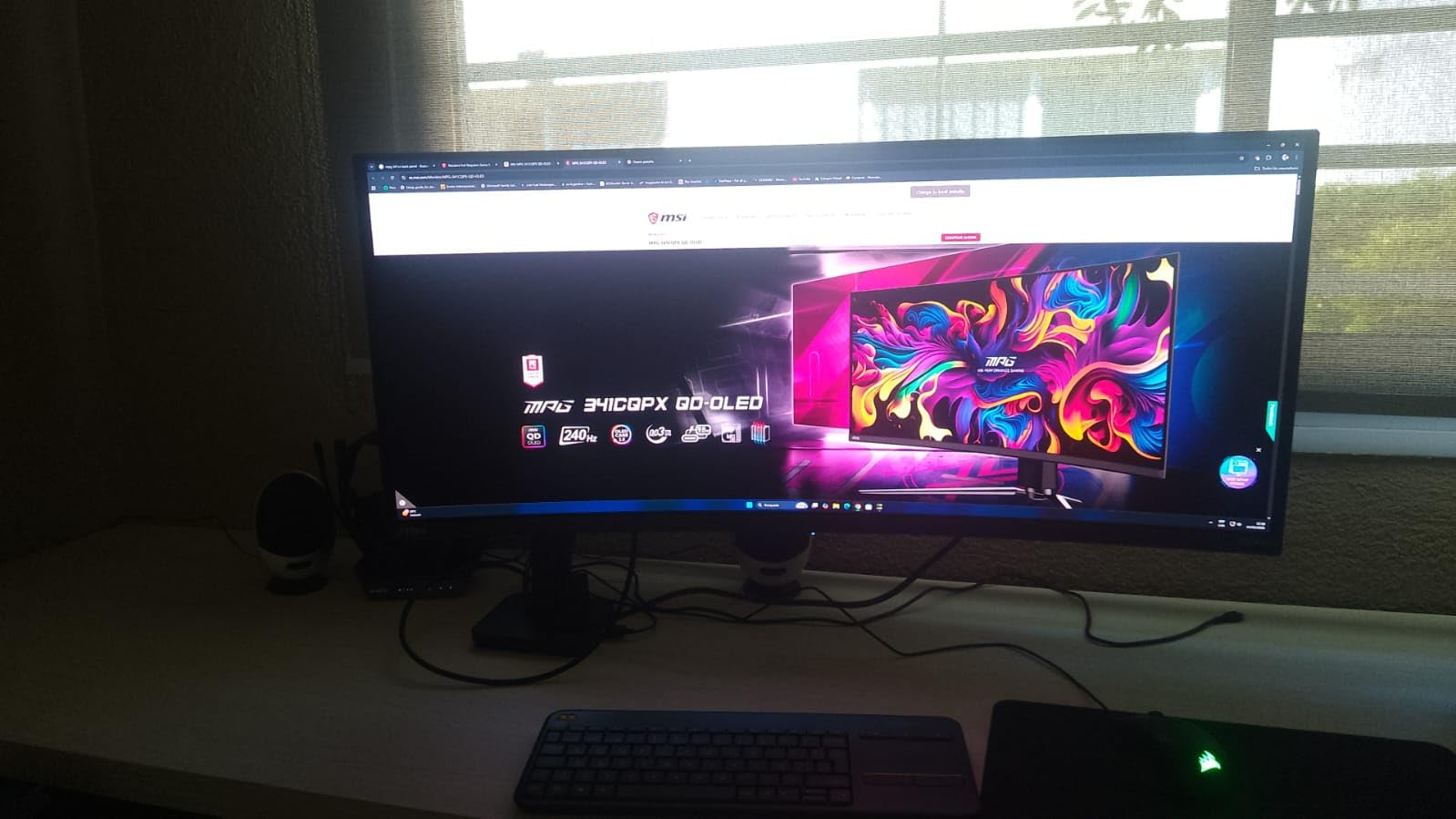 MSI MPG 341CQPX QD-OLED 34-inch Curved Gaming Monitor, 3440 x 1440, 240Hz, 0.03ms, True Black HDR 400 customer photo 1