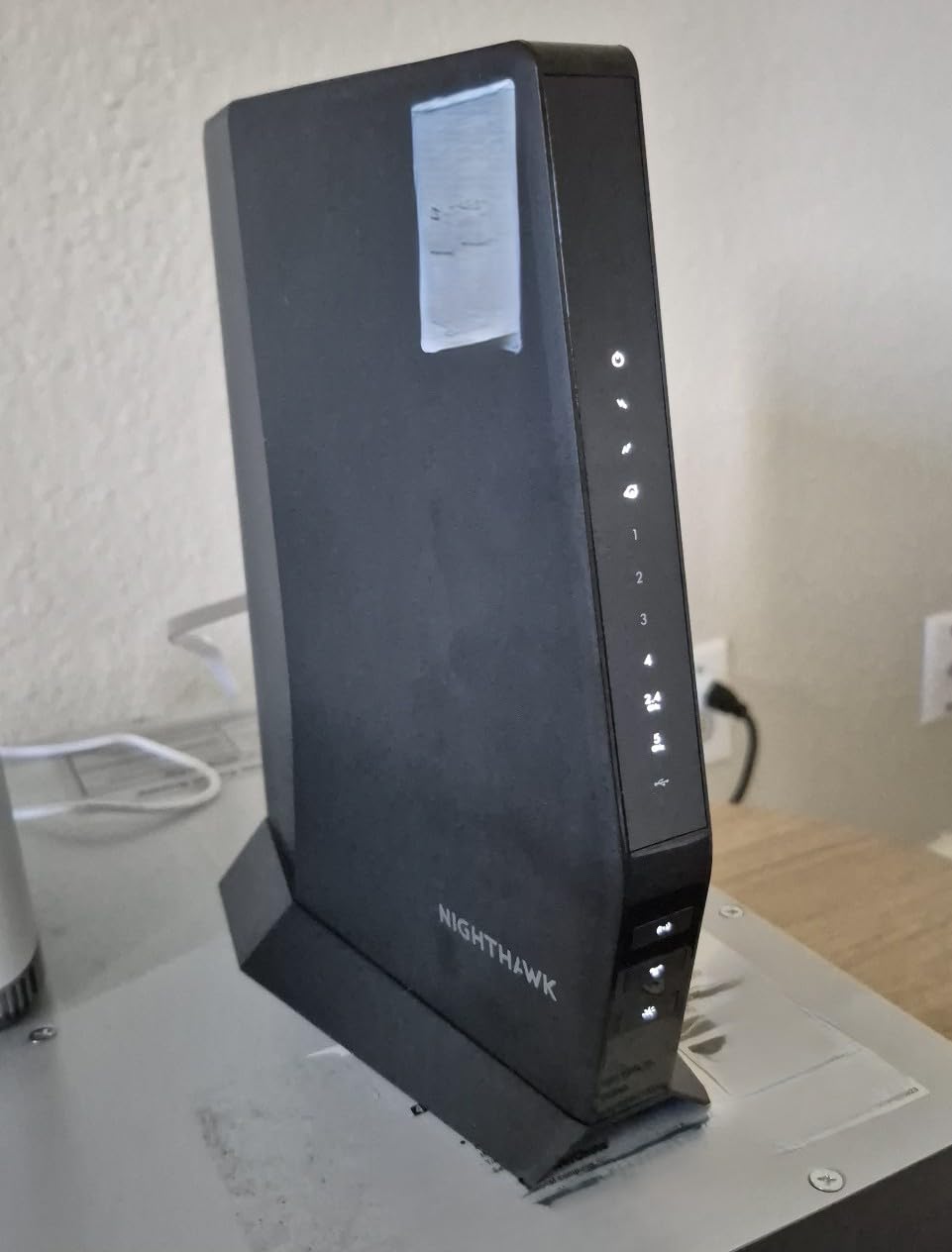 NETGEAR Nighthawk Modem Router Combo (CAX30) DOCSIS 3.1 Cable Modem and WiFi 6 Router - AX2700 2.7 Gbps - Compatible with Xfinity, Spectrum, Cox, and More - Gigabit Wireless Internet customer photo 1
