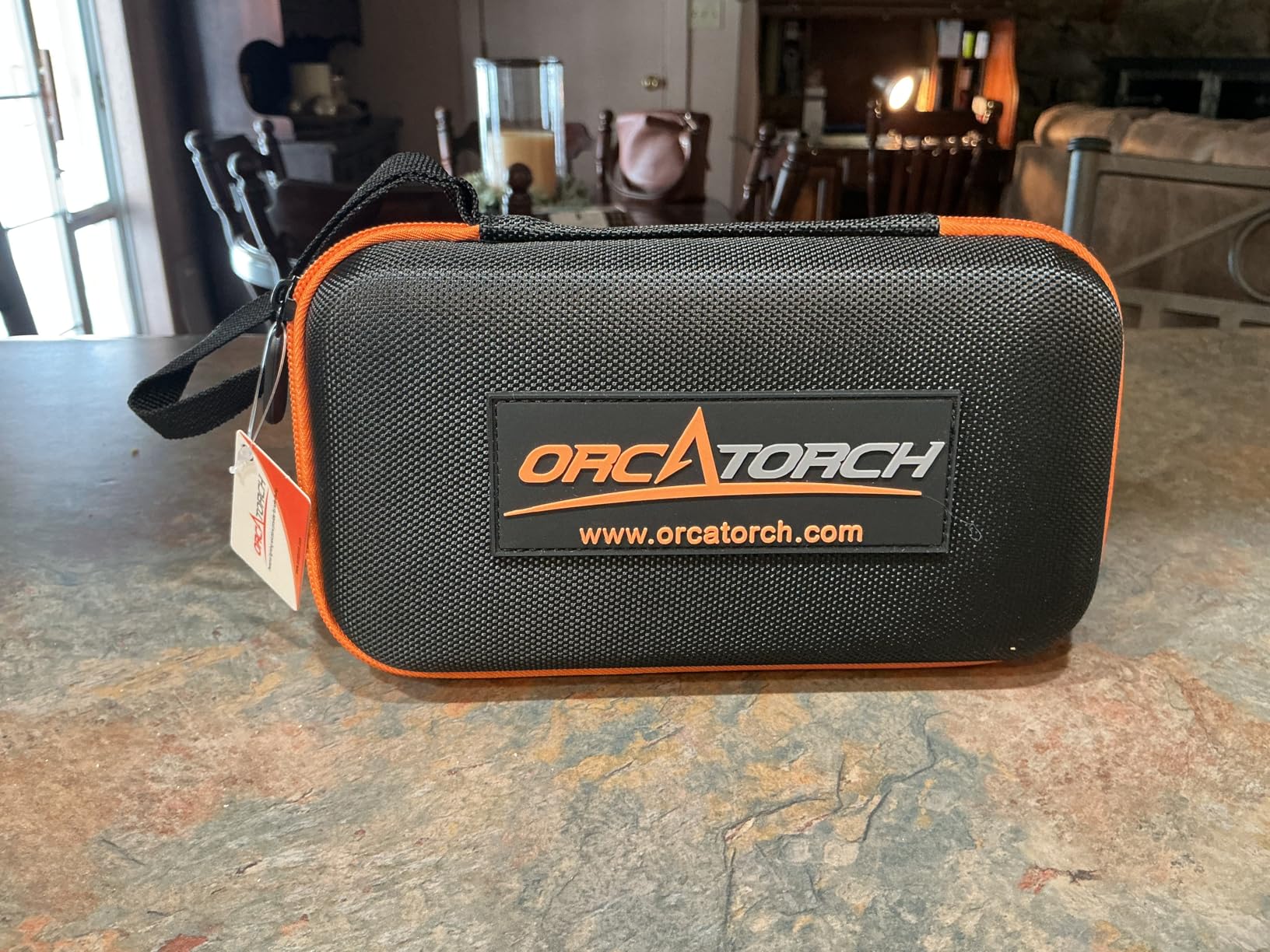 ORCATORCH ZD710 MK2 2-in-1 Zoomable Dive Light, 4-72 Degrees Adjustable Beam Scuba Diving Flashlight with 4 Modes, 920m Long Range, IP68 Waterproof Submersible Torch for Under Water Deep Sea Cave customer photo 2