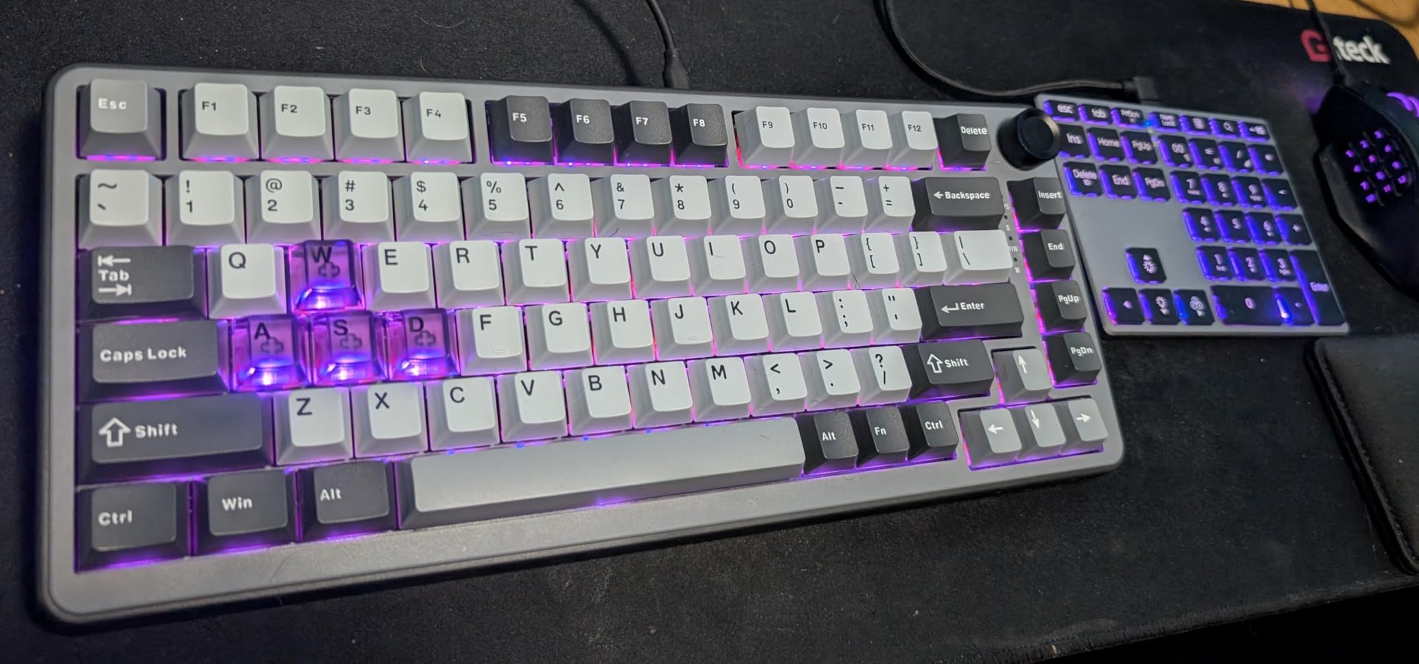 YUNZII RT75 Rapid Trigger Wired Gaming Keyboard,Hall Effect Magnetic Switch,Adjustable Actuation Esports,75% TKL Layout with Knob,RGB Backlit, PBT Keycaps for Mac/Win (Black, Magnetic Switch) customer photo 2