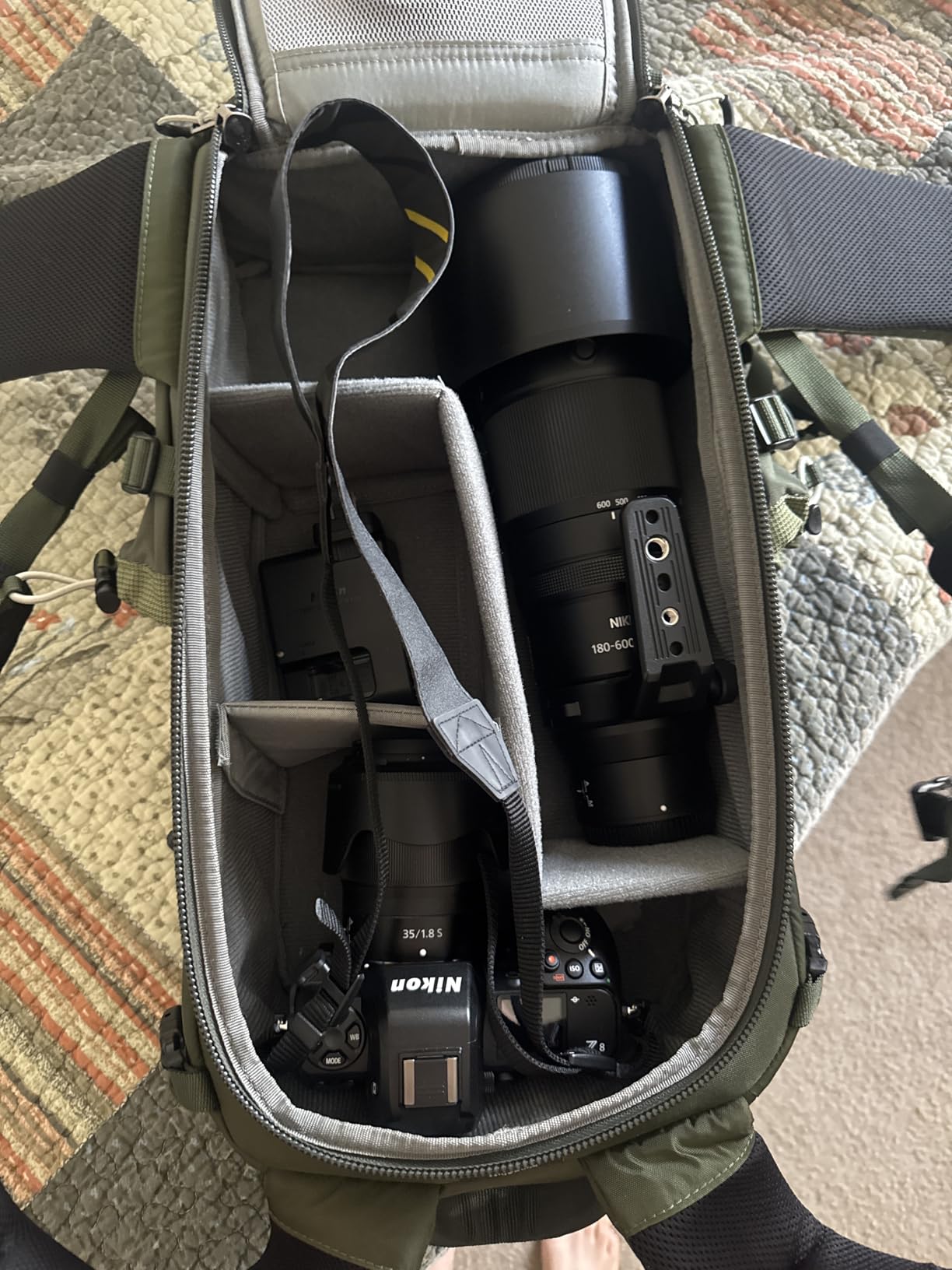 Think Tank Backlight Sprint Lightweight Slim Camera Daypack Backpack for DSLR, Mirrorless, Photography and Video - Slate Black customer photo 1