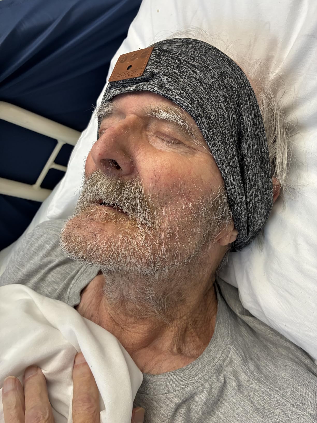 2-Pack Sleeping Headphones, Headband Headphones with Ultra-Thin HD Stereo Speaker, Bluetooth Headband for Sports, Workouts, Insomnia, Yoga, Air Travel, Meditation - Black&Grey customer photo 1