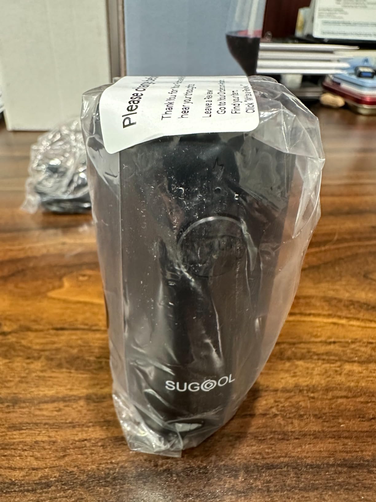 Electric Wine Saver & Preserver Pump with Vacuum Wine Bottle Stopper - Rechargeable customer photo 2