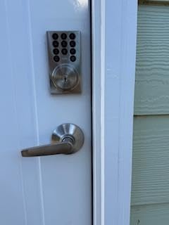 eufy Security Smart Lock C30, Keyless Entry Door Lock, Built-in WiFi Keypad Deadbolt for Front Door, No Bridge Required, Easy Installation, App Remote Control, Reliable Power, BHMA Grade 3 customer photo 1