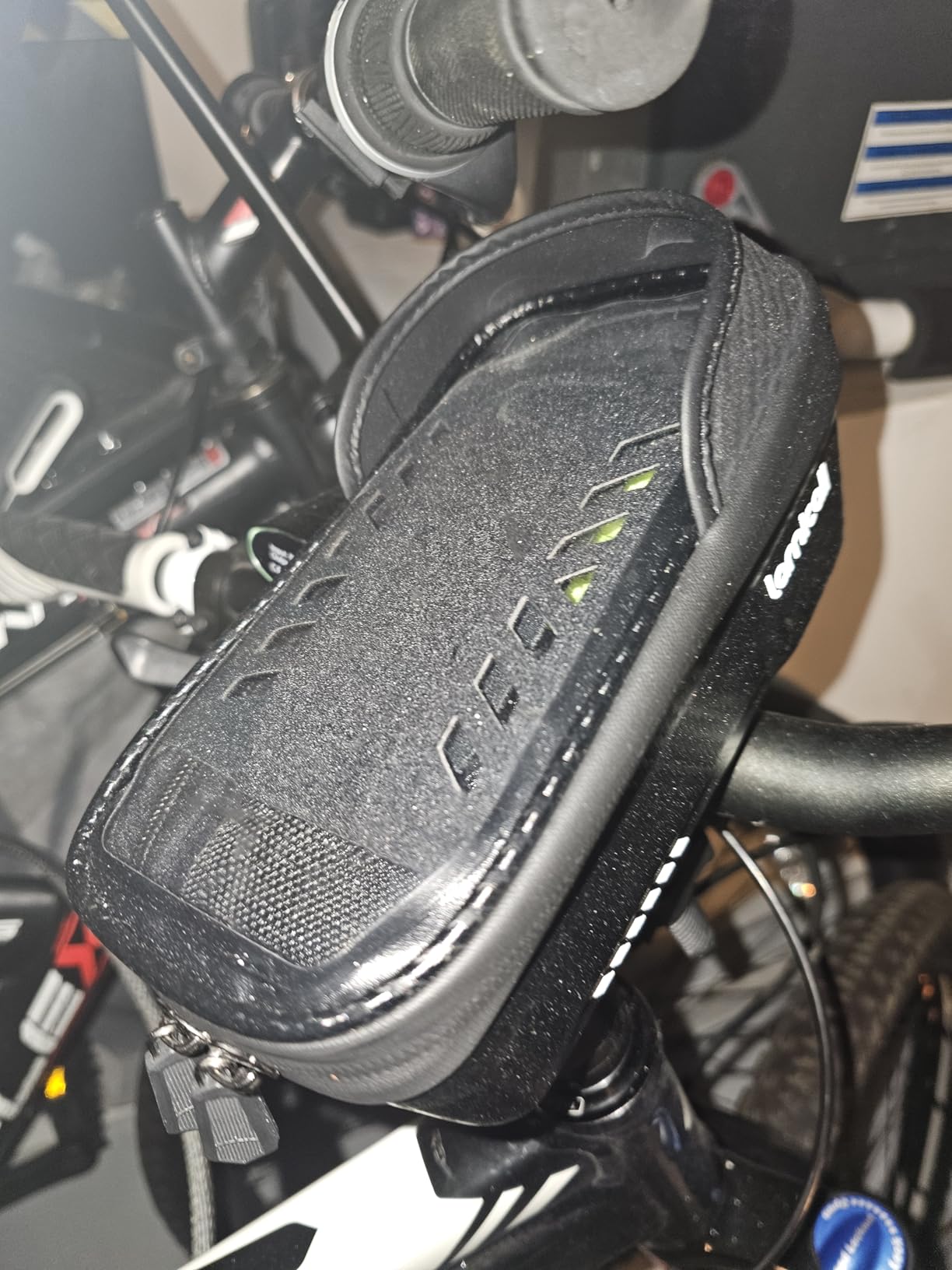 Lamicall Bike Frame Bag Waterproof - [1s Release] [2 in 1] Bike Phone Mount Holder, Bicycle Top Tube Bag, Cycling Pouch with Rain Cover, Bikes Accessories Gifts for Phones Under 7