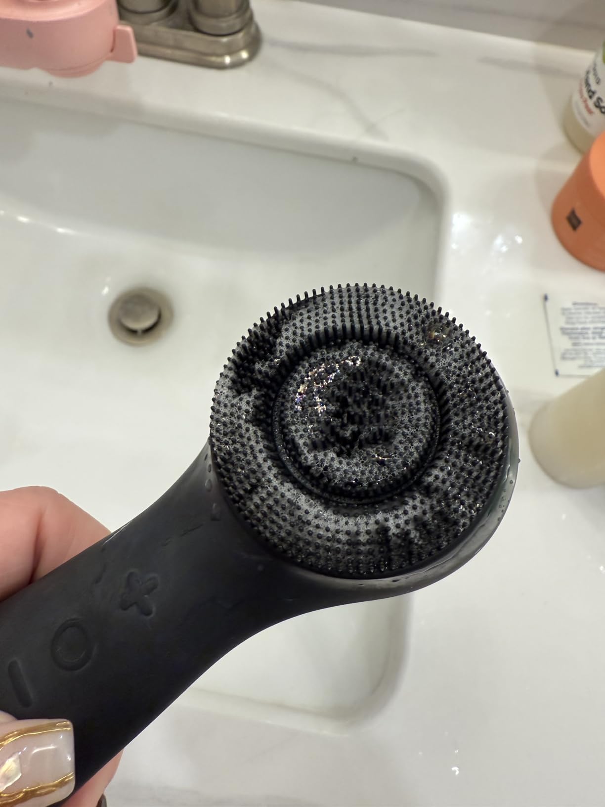 COSLUS FBS03 Face Scrubber Facial Cleansing Brush: 2 in 1 Spin and Vibration Patented, Silicone Electric Exfoliator Scrubber with Automatic Foaming, Waterproof Face Cleanser Brush for Men and Women customer photo 1