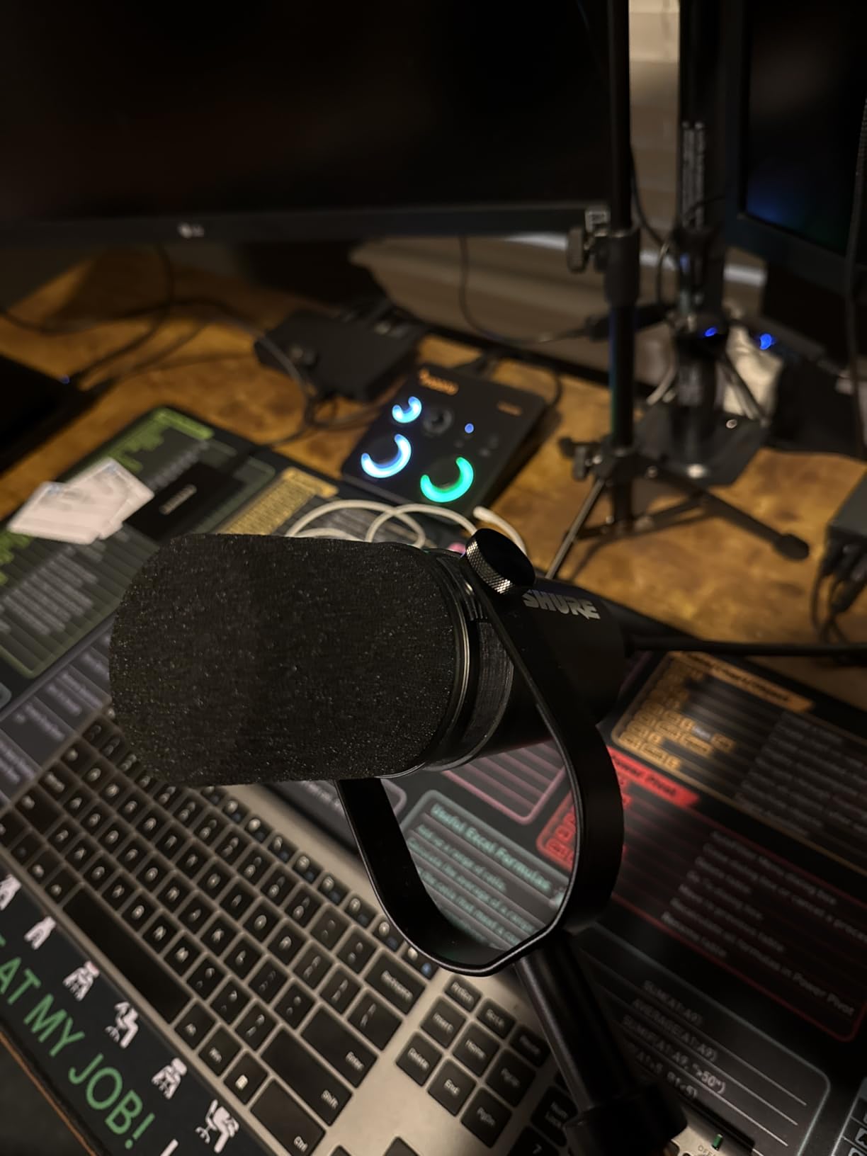 MAONO USB Audio Interface for PC: Interface with XLR Input 24-bit/192kHz Routing Software LOOPBACK ASIO Driver for Recording Music, Home-Studio, Guitar, Podcast, Streaming, DAW(PS22 Lite Black) customer photo 2