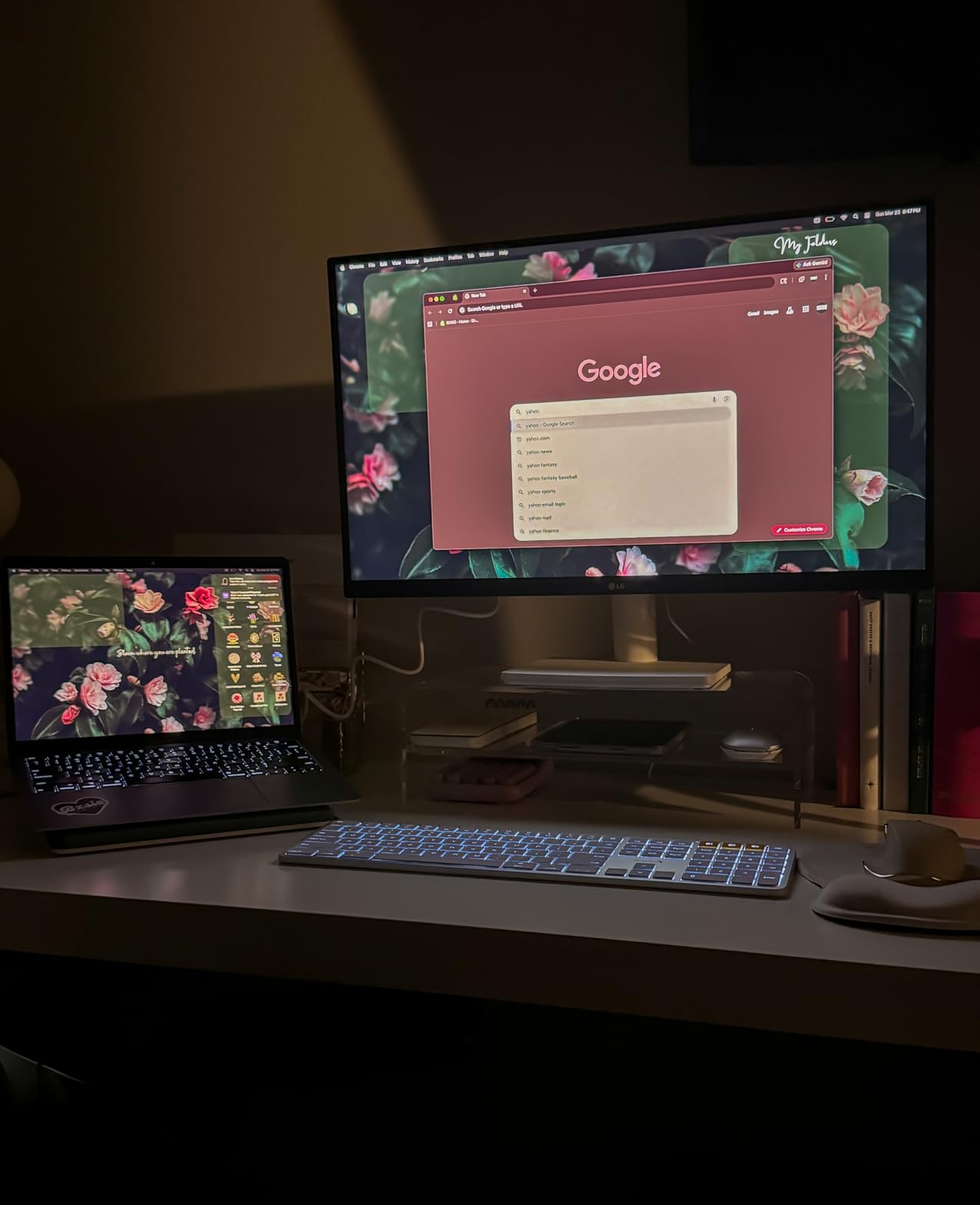 LG 27US500-W Ultrafine Monitor 27-Inch 4K UHD (3840x2160) HDR10 IPS Borderless Design Reader Mode Flicker Safe Switch App HDMI DisplayPort - White customer photo 1