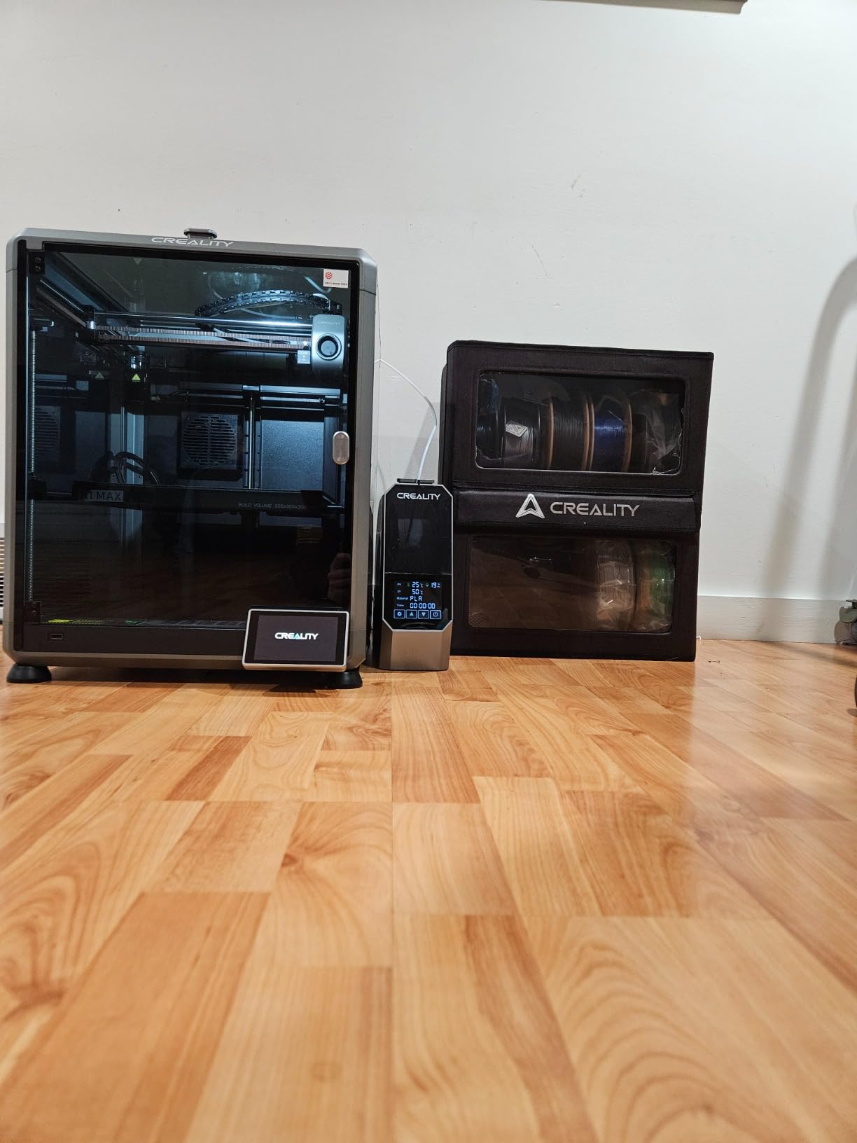 Creality Filament Storage Box, 3D Printer Filament Storage for 10KG, 3D Filament Dryer with Magnetic Closure, Moisture-Proof & Damp-Proof for PLA/PETG/ABS/TPU/UV Resin and More customer photo 1