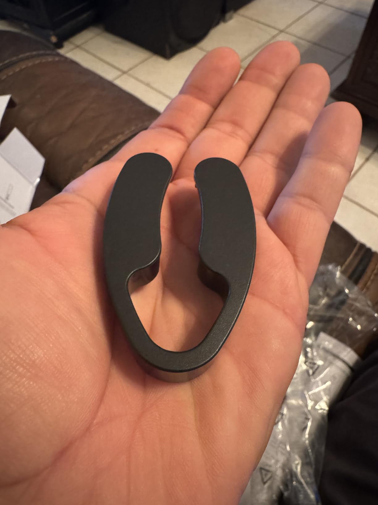 Electric Wine Opener Tomentific, Rechargeable Automatic Wine Corkscrew Bottle Opener With Foil Cutter, Type-C Charging Wine Openers With LED Light For Home Party Wedding Gifts (Stainless Steel) customer photo 2