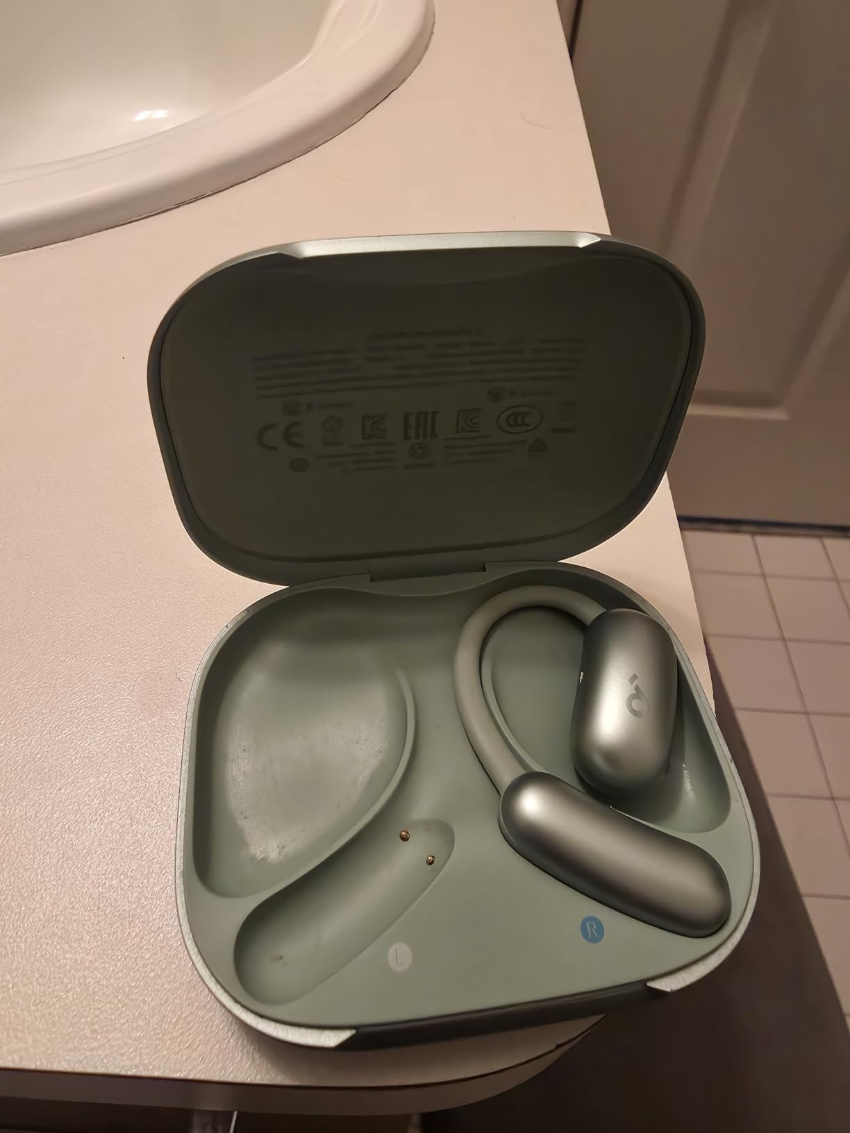 soundcore AeroFit 2 by Anker, Open-Ear Headphones, Real-Time Translation Earbuds, 4 Adjustable Positions for Every Ear Size, 2× Richer Bass, Hi-Res, 42H Playtime, IP55, AI Clear Calls, Wireless Charging customer photo 1