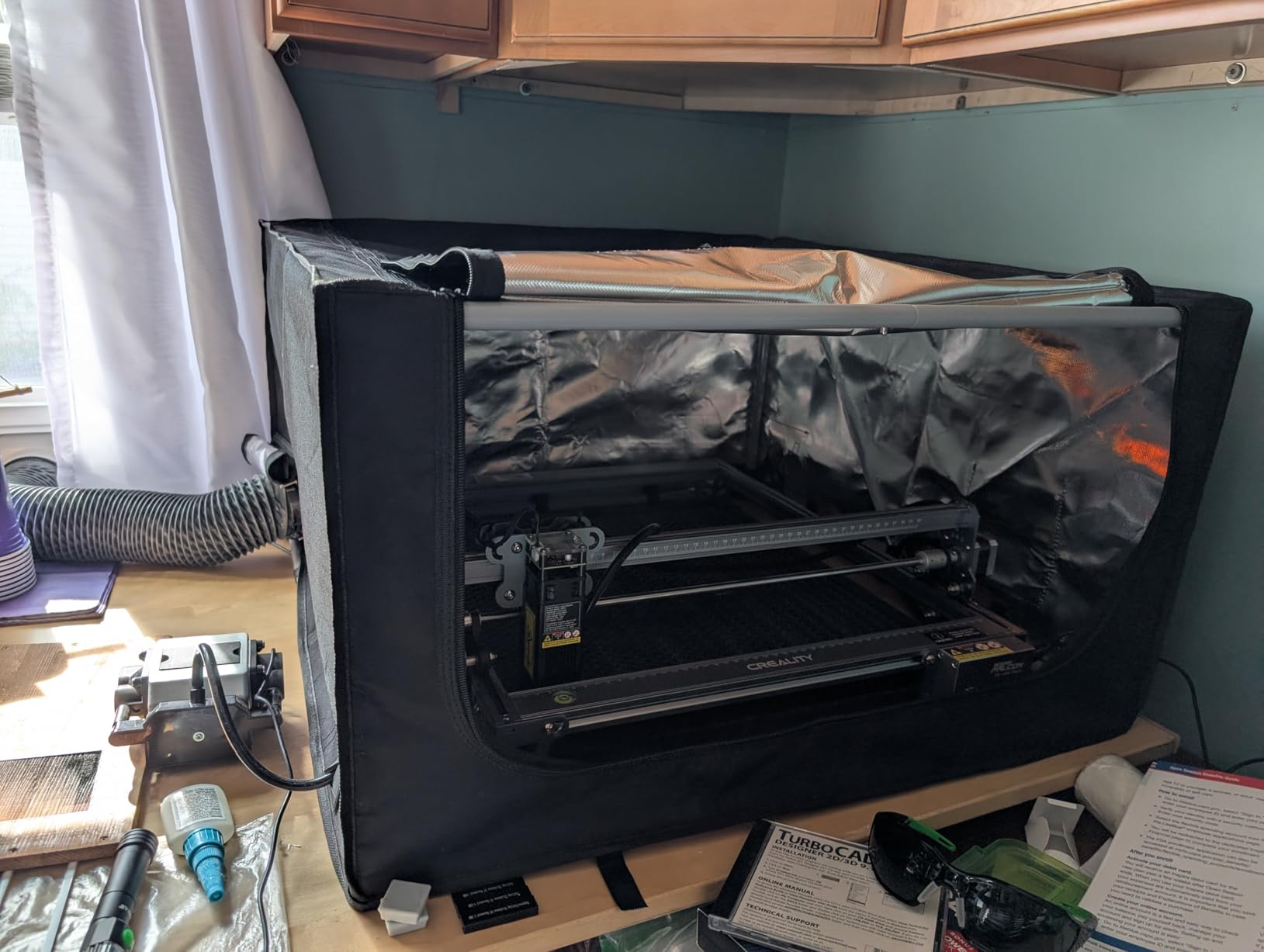 Laser Engraver Integrated Enclosure with LED Light, Fireproof and Dustproof Protective Cover 28.3 * 28.3 * 15.7, Exhaust Fan 4000RPM and Pipe, Against Smoke Odor and Noise Eye Protection-Black customer photo 1