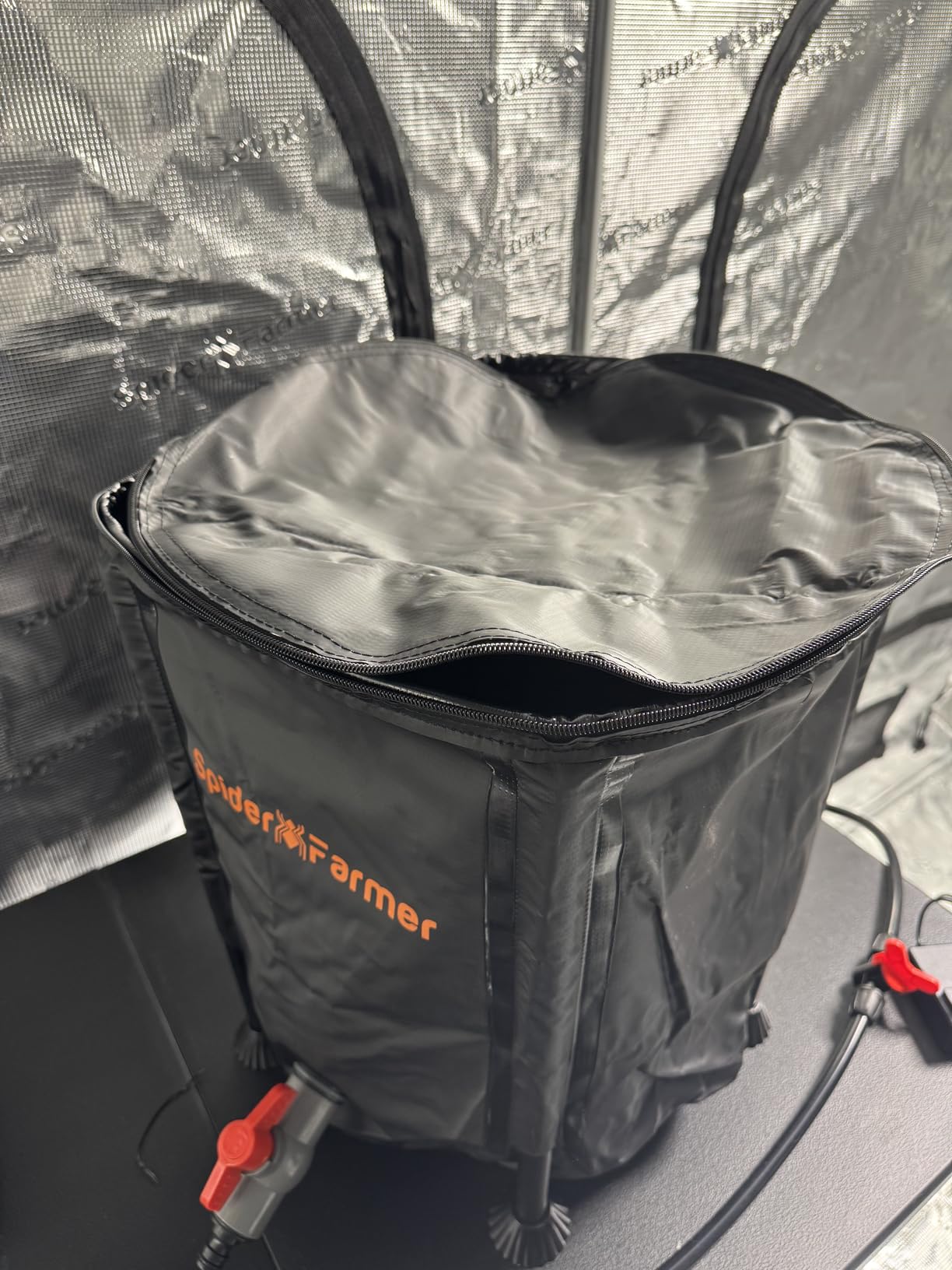 Spider Farmer Auto Drip Irrigation System Kits with 13-Gallon Bucket, 25W Water Pump, Low Water Level Sensor, Complete Indoor Automatic Watering System for Grow Tent/Greenhouse/Lawn customer photo 2