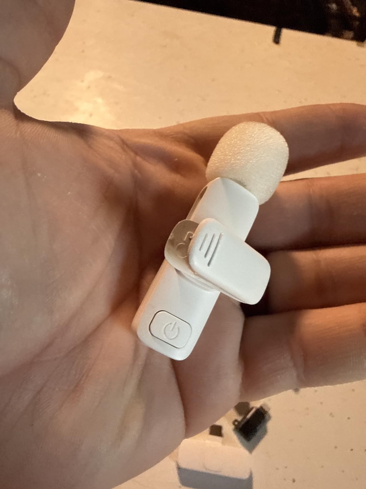 2 Pack Wireless Lavalier Microphone for iPhone iPad and Android Phone, Lapel Mic Plug and Play Wireless Mic Noise Reduction Mini Microphone for Video Recording Interview Podcast Vlog YouTube Tiktok customer photo 1