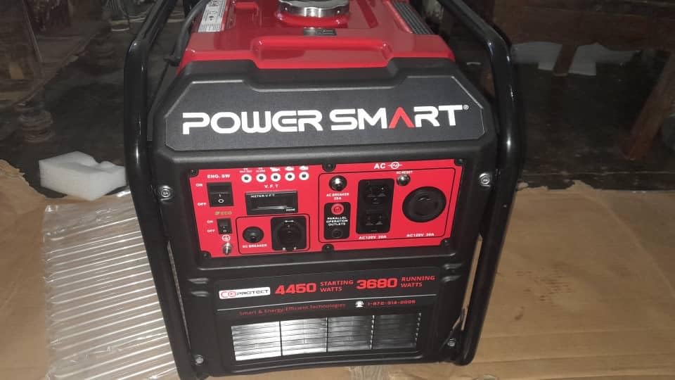 PowerSmart 4400-Watt Portable Inverter Generator, Gas Powered, CO-Sensor, Lightweight & Quiet for Home Use and Emergency Backup, Camping, EPA Compliant customer photo 2