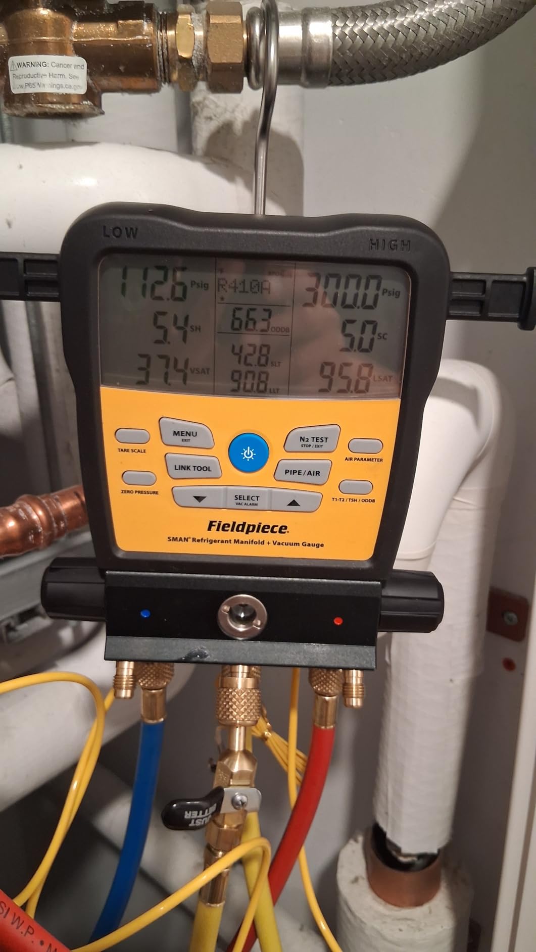 Fieldpiece SM382V Wireless 3-Port SMAN Refrigerant Manifold with Vacuum Gauge - Digital Gauges for HVAC & Refrigeration customer photo 1