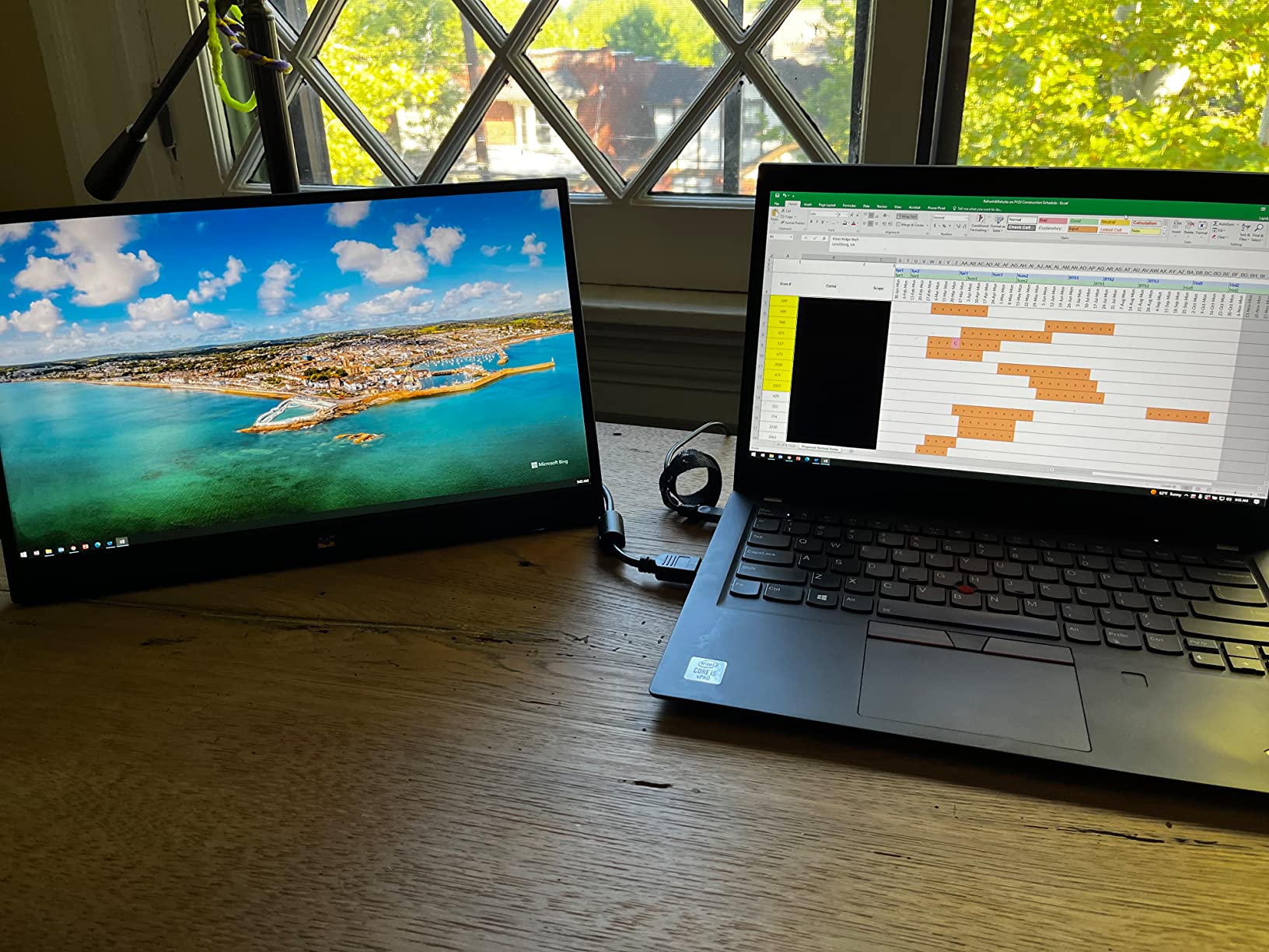 ViewSonic VX1654 16 Inch 1080p IPS Portable Gaming Monitor with 144Hz, AMD FreeSync, 2 Way Powered 60W USB C, Mini HDMI, and Built-in Stand with Protective Cover customer photo 2