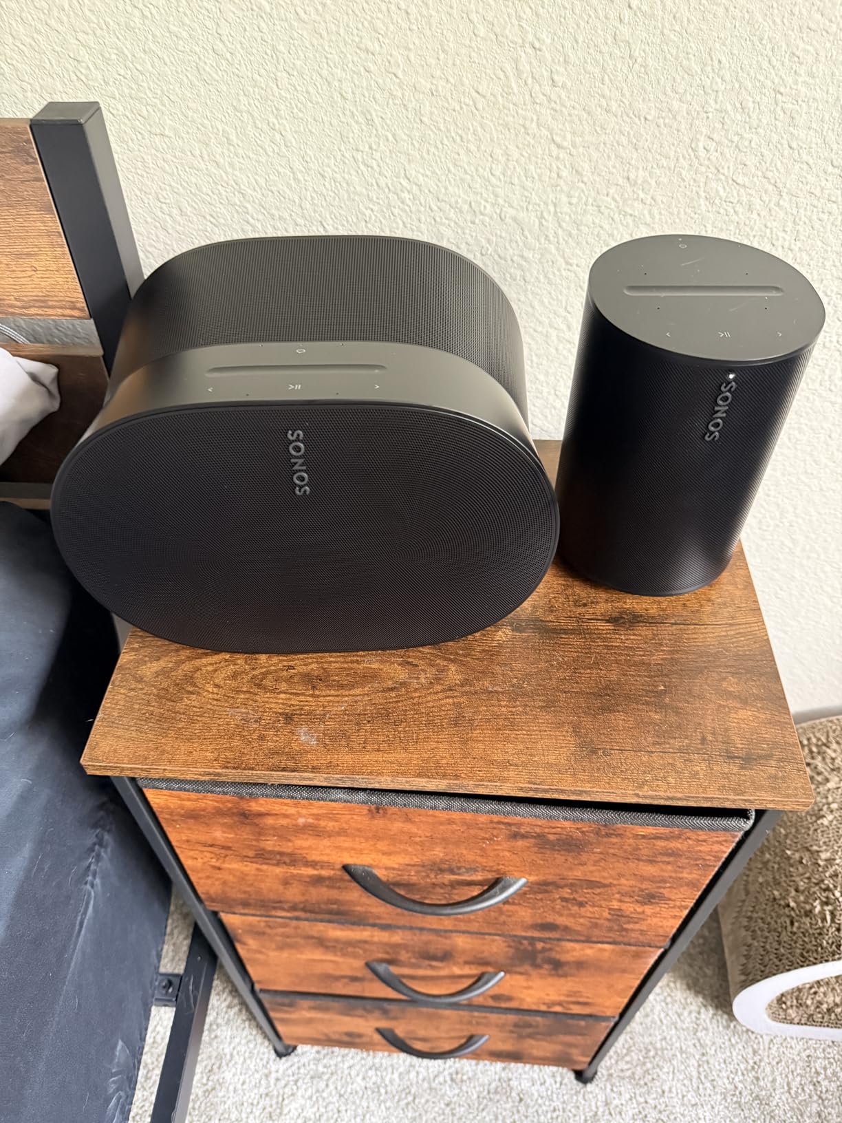 Sonos Arc Ultra Soundbar with Dolby Atmos and Voice Control - 9.1.4 Surround Sound for TV and Music - Black customer photo 2