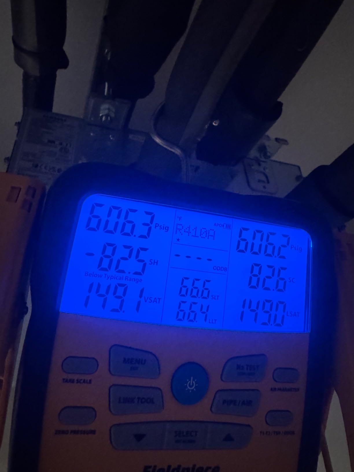 Fieldpiece SM482V Wireless 4-Port SMAN Refrigerant Manifold with Vacuum Gauge - Air Conditioning/Refrigerant Digital Gauges for HVAC & Refrigeration customer photo 2