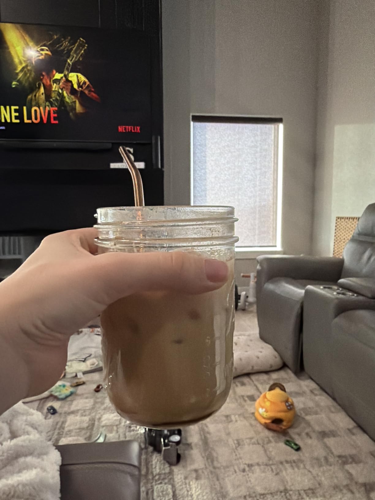 De'Longhi Magnifica Plus Fully Automatic Espresso Machine - Brew 18+ One Touch Coffee Recipes for up to 4 User Profiles, Automatic Milk Steam Wand & Built-in Grinder, Touchscreen Display customer photo 1