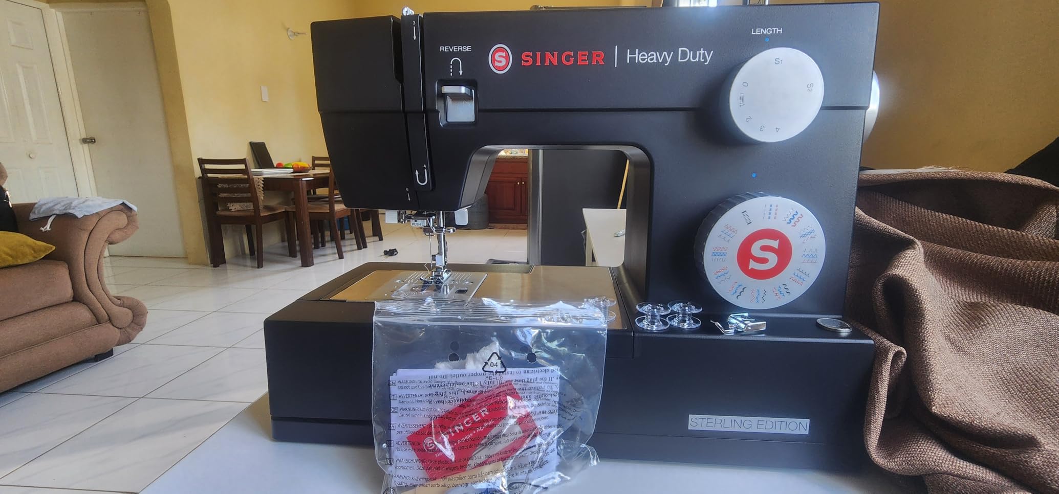 SINGER Sterling Edition Heavy Duty 4432 Sewing Machine with Accessory Kit | Strong Motor with Enhanced Piercing Power, 110 Stitch Applications, Full Metal frame & 1-step Buttonhole customer photo 2