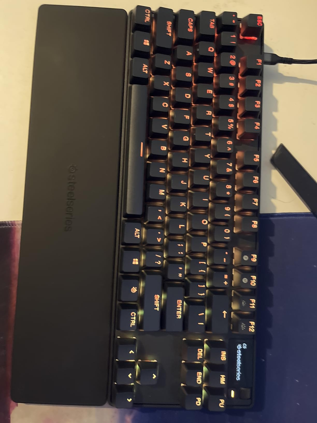 SteelSeries Apex Pro TKL Gen 3 OmniPoint 3.0 HyperMagnetic Switches - Adjustable Actuation - Rapid Trigger - Game-Ready Presets - Protection Mode - Rapid Tap/SOCD - OLED - RGB - PBT Keycaps - USB-C customer photo 1