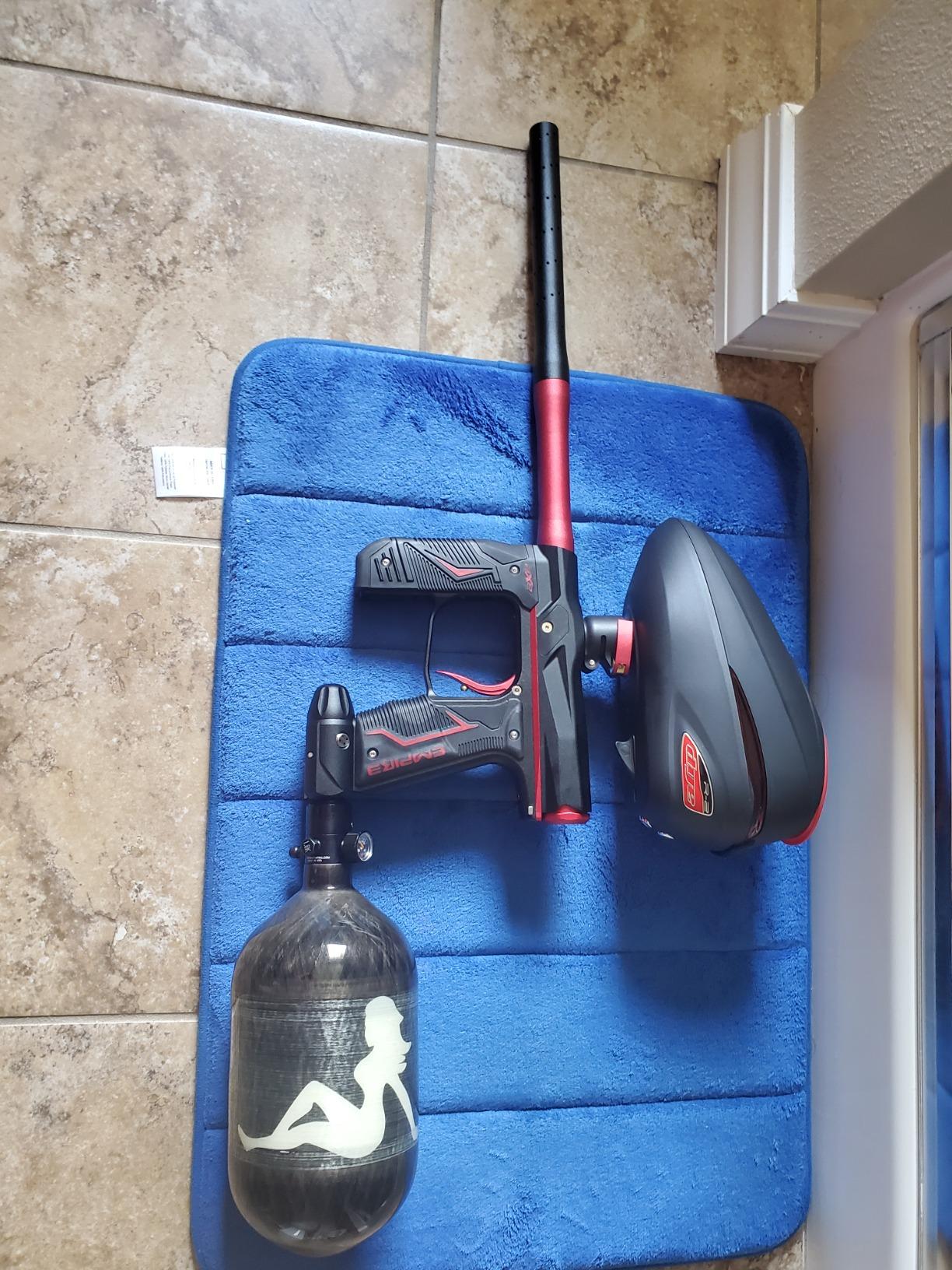 Empire Axe 2.0 Paintball Marker Dust Silver Dust Gold customer photo 1