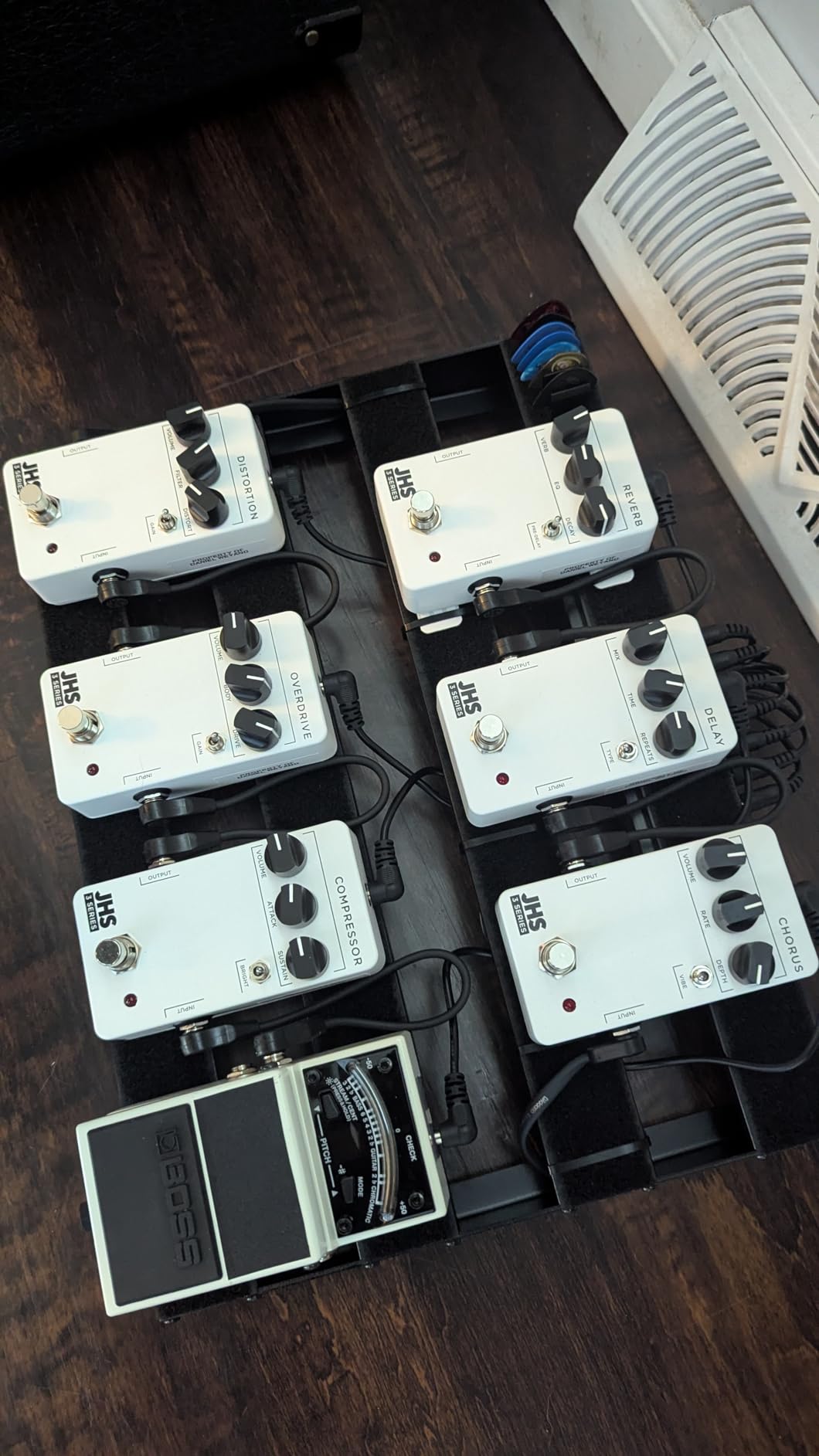 STRICH Guitar Pedal Board with Built-in Power Supply, Pedal Board 15 x 11